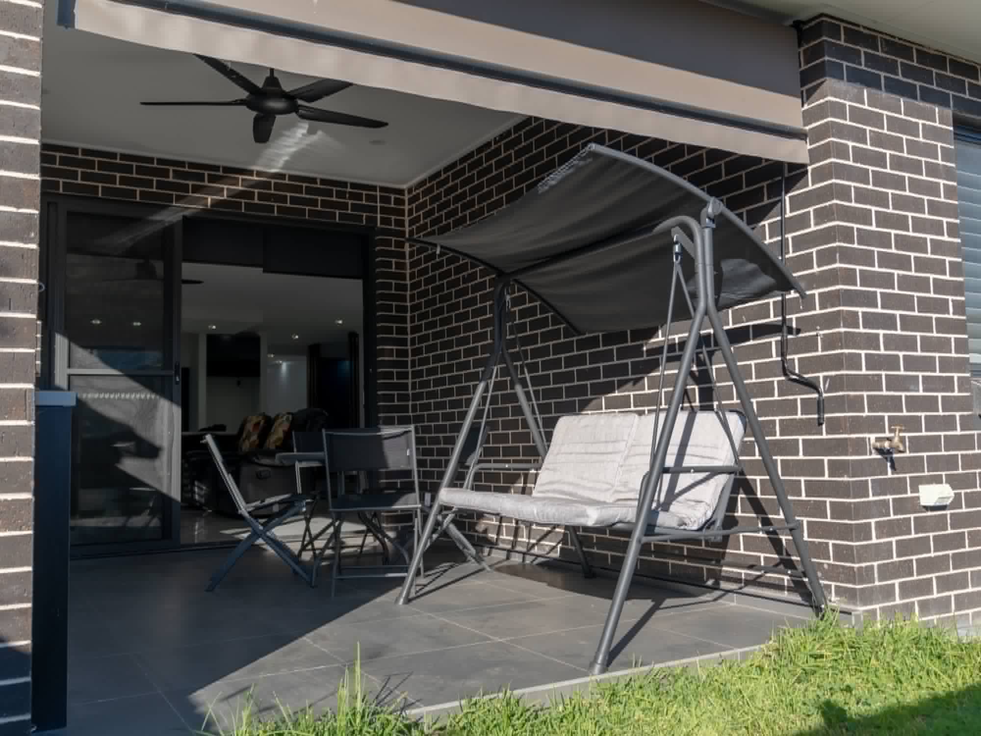 Young male home near Blacktown — Home image 3