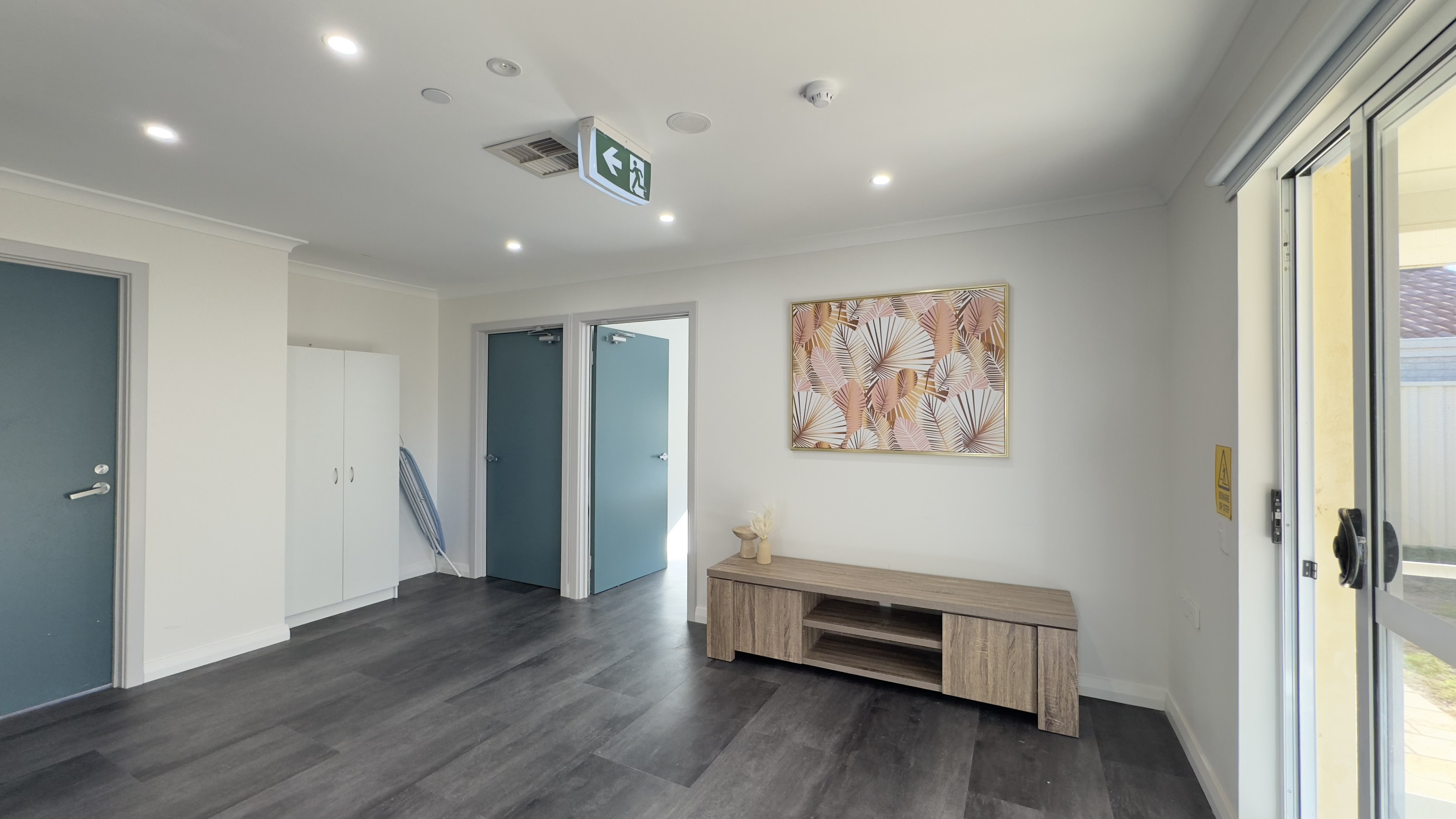 Fully Accessible SIL Home in Mandurah for STA/Respite, MTA, Longterm — Home image 2