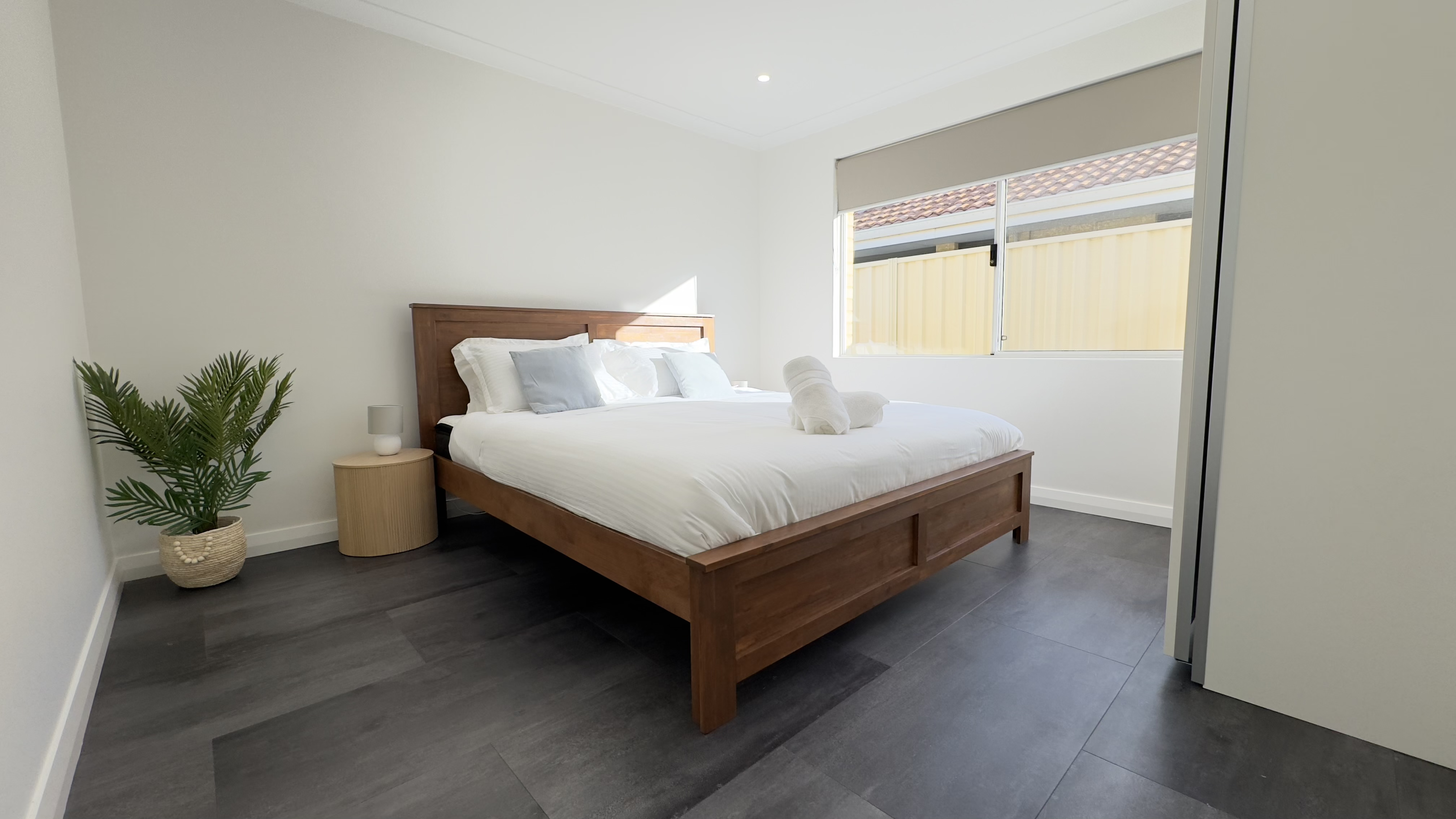 Fully Accessible SIL Home in Mandurah for STA/Respite, MTA, Longterm — Home image 17