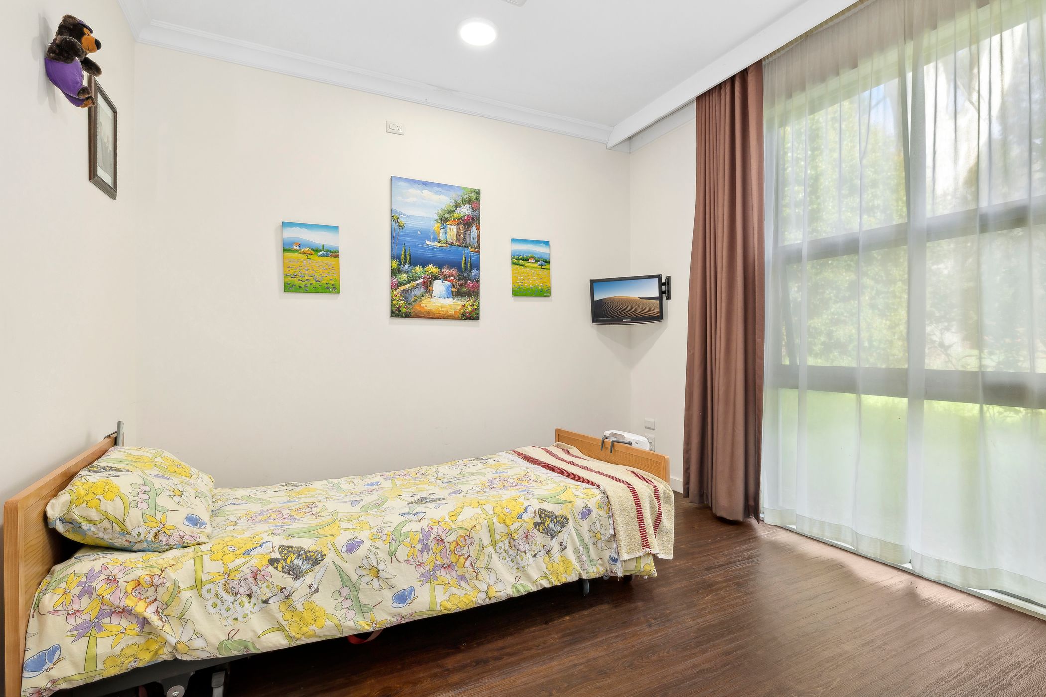 Delightfully welcoming HPS home located in Kew — Home image 8