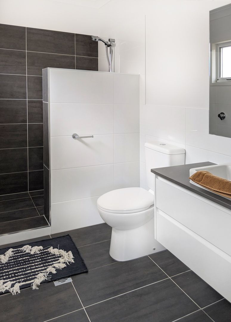 Lovely Deebing Heights SIL home — Home image 2