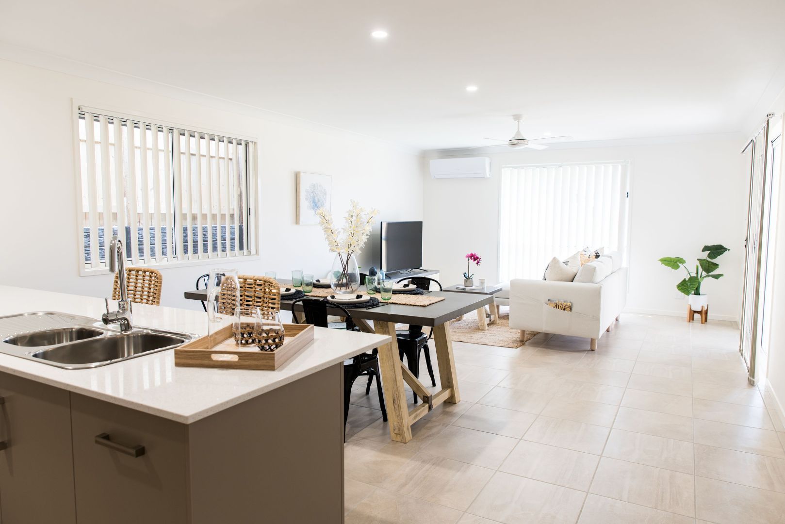 Lovely Deebing Heights SIL home — Home image 7