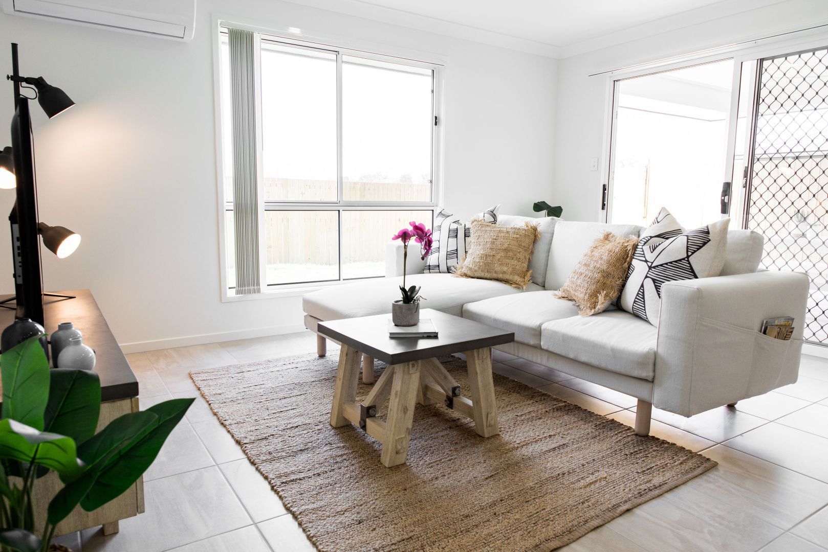 Lovely Deebing Heights SIL home — Home image 9