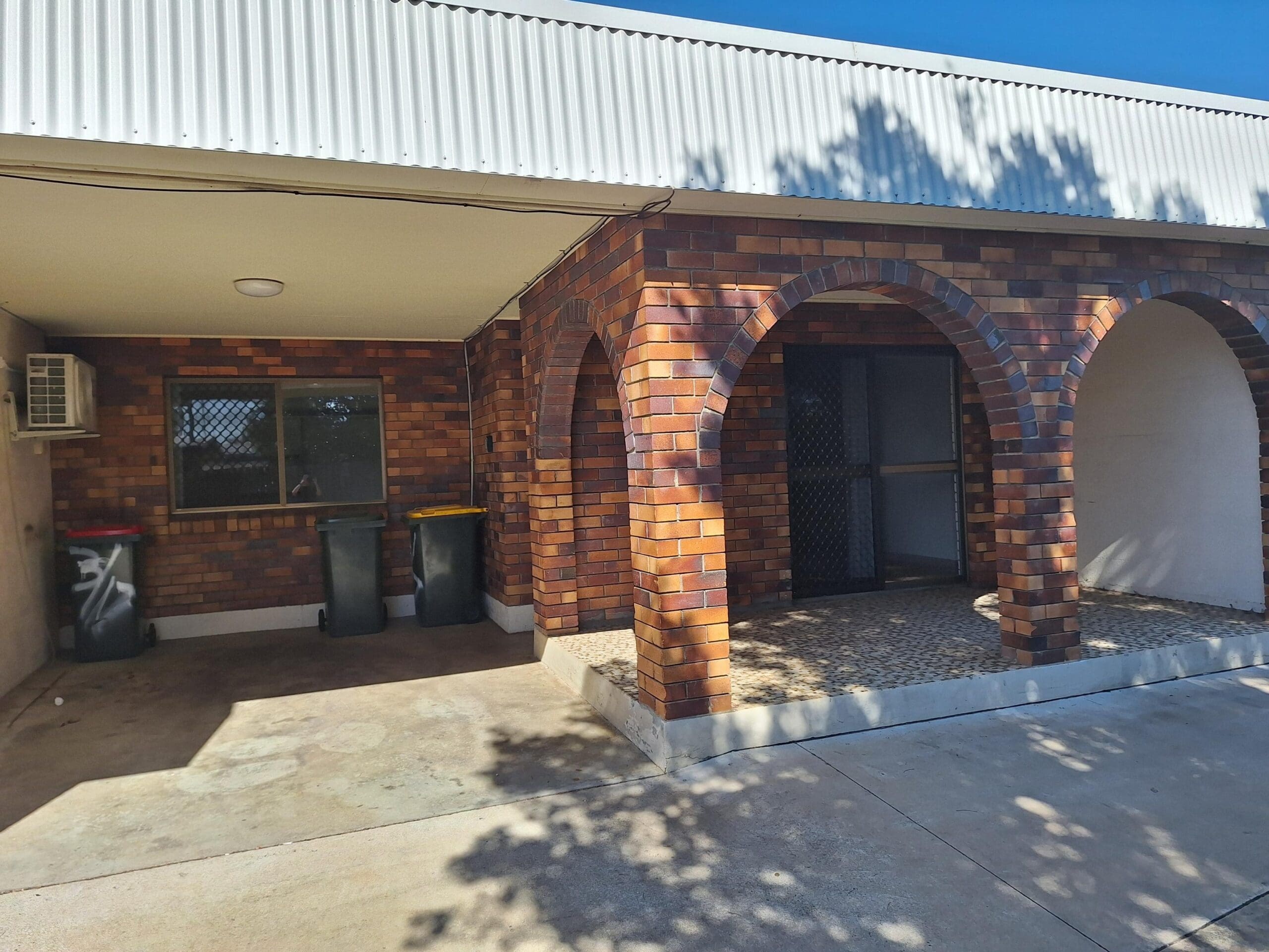 Private SIL unit living in a prime Millbank location — Home image 6