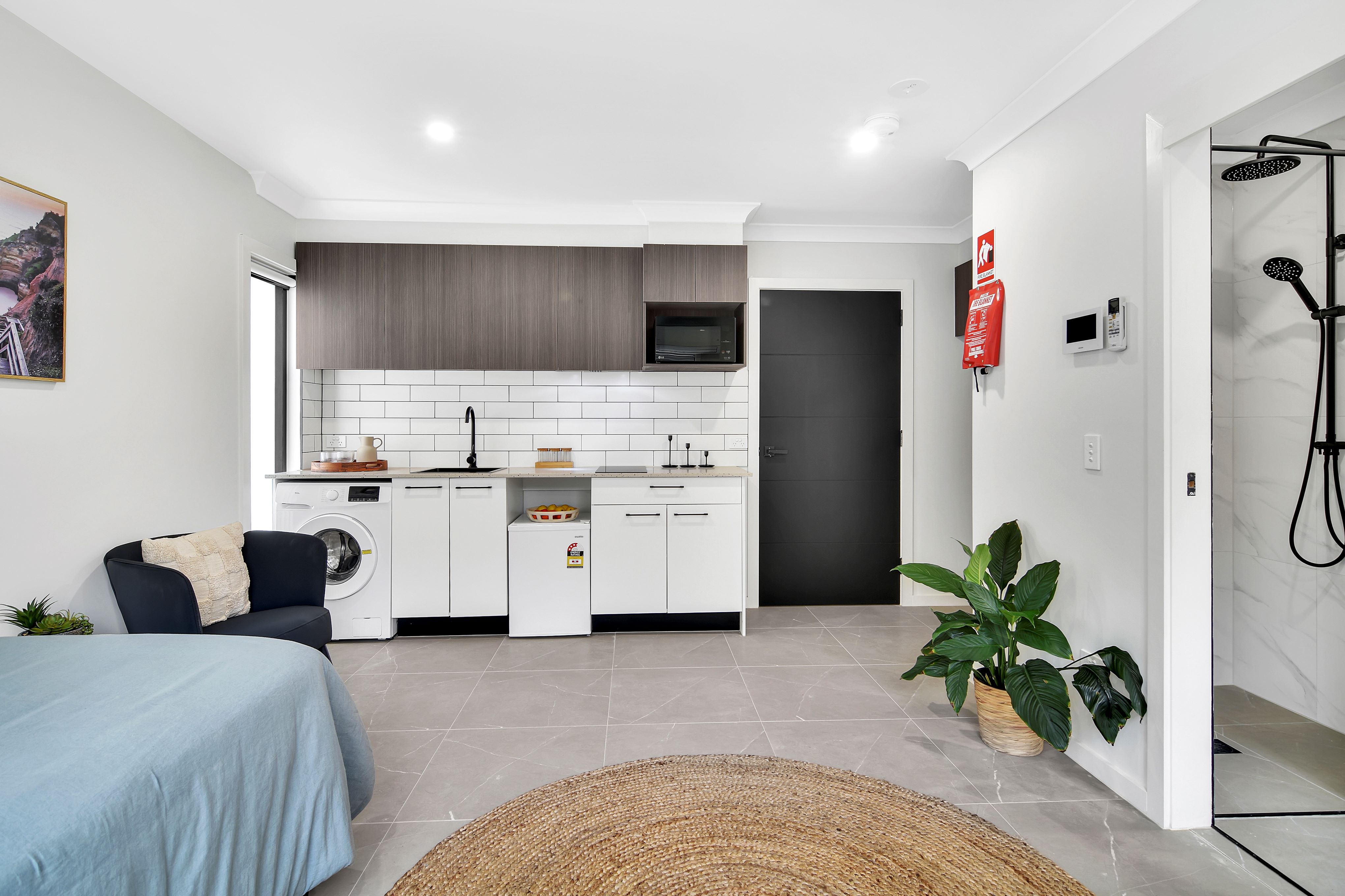 Brand new, self contained studios with private courtyard! — Home image 2