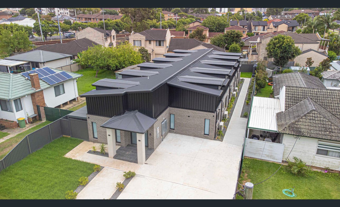 Brand new, self contained studios with private courtyard! — Home image 8