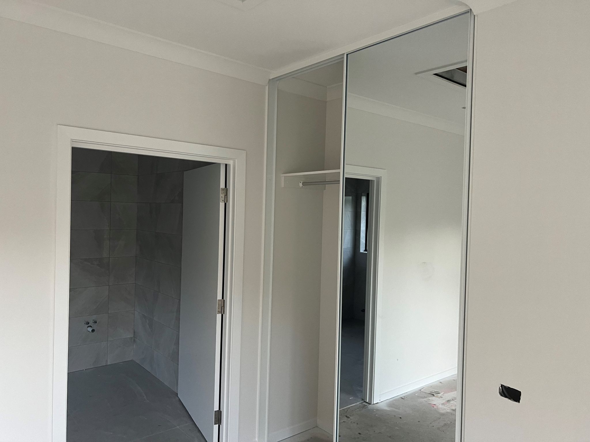 GURDEEP GREWAL — Home image 4