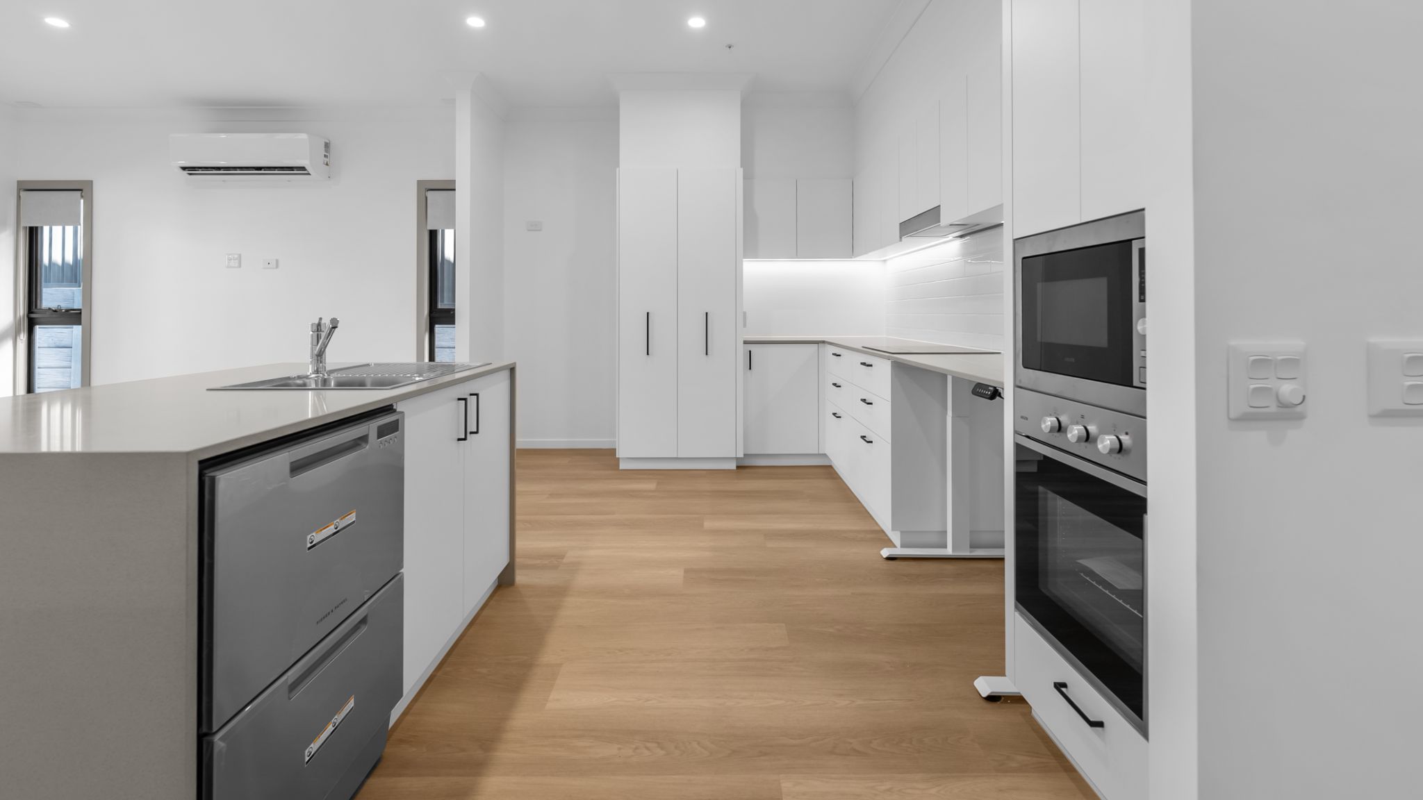 Unique Gold Coast Home — Home image 11
