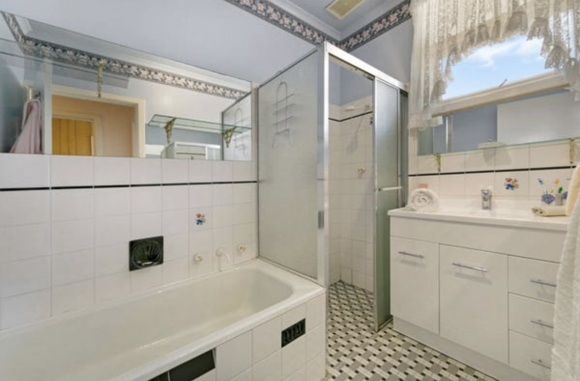 HOMELY HIDEAWAY - RESPITE in Valleyview — Home image 3