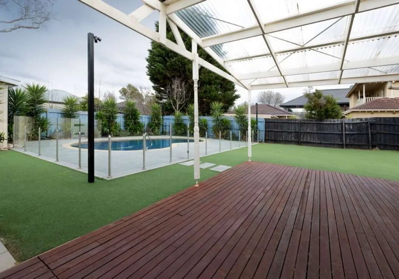 Luxurious Accessible SIL Home in Glen Huntly — Home image 2