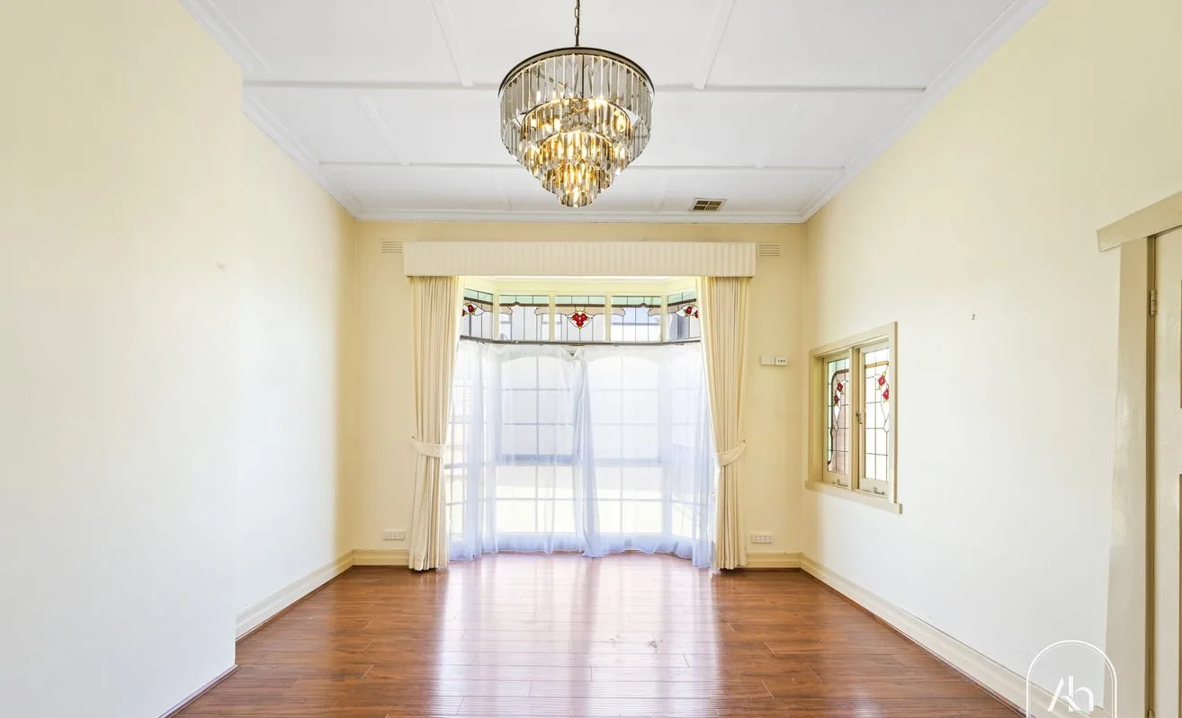 Luxurious Accessible SIL Home in Glen Huntly — Home image 7