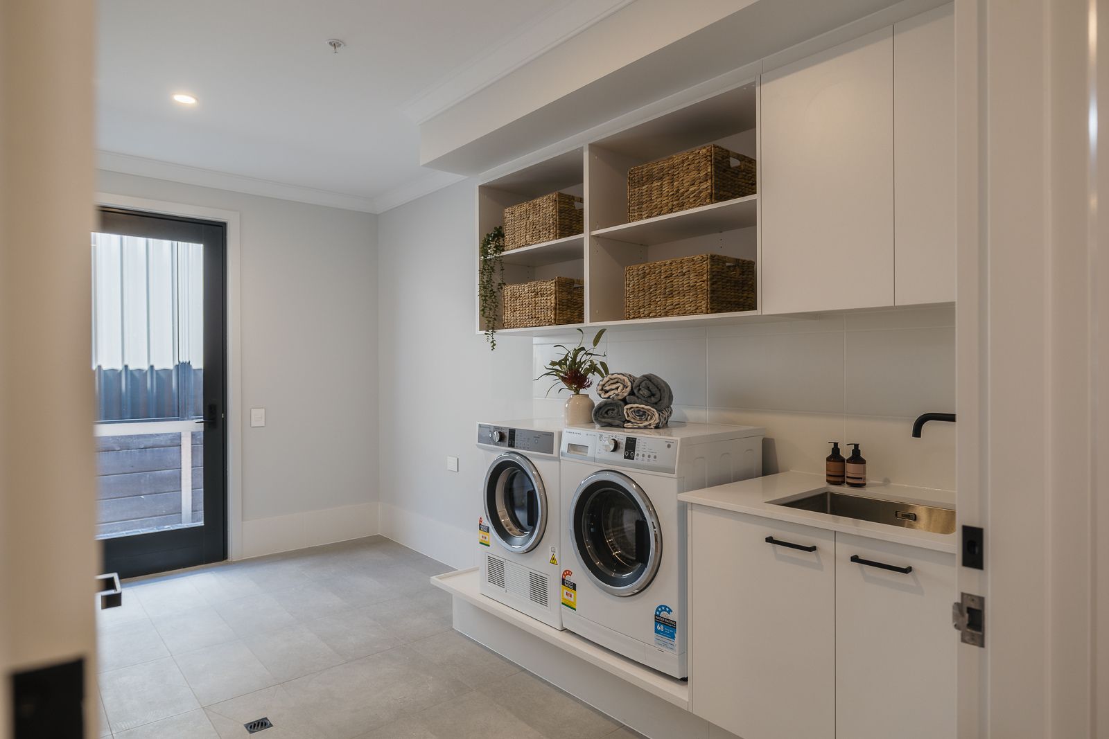 Lifestyle Opportunity Awaits in this 3-Bedroom Victor Harbor Home Disability Accommodation — Home image 7