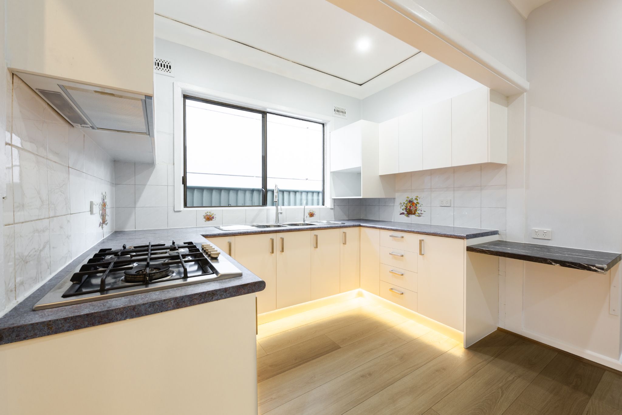 Evergeen SIL Cottage — Home image 5