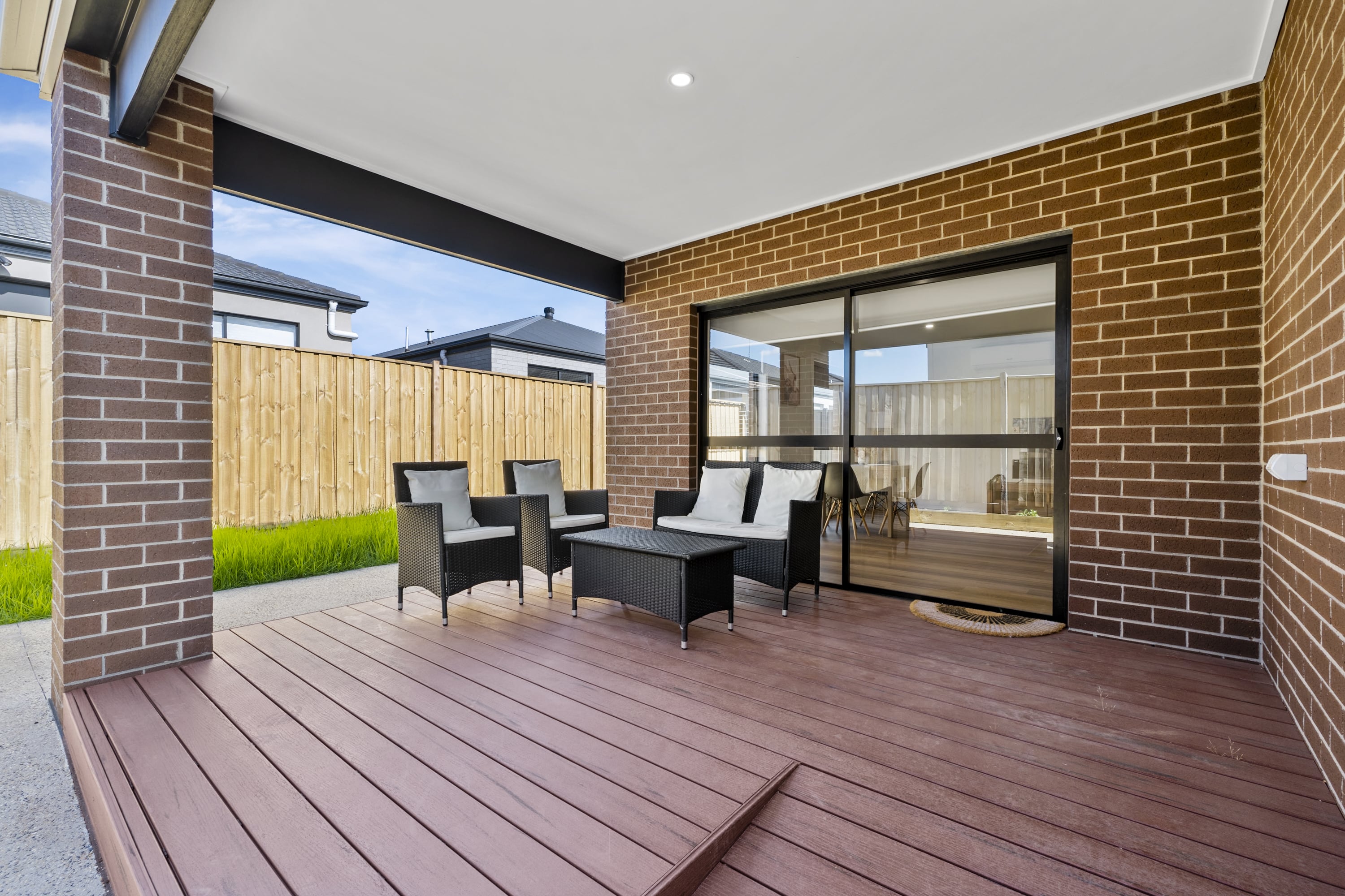 HPS, SDA Home Available in Clyde, Victoria - Ready to Move - In !!! — Home image 10