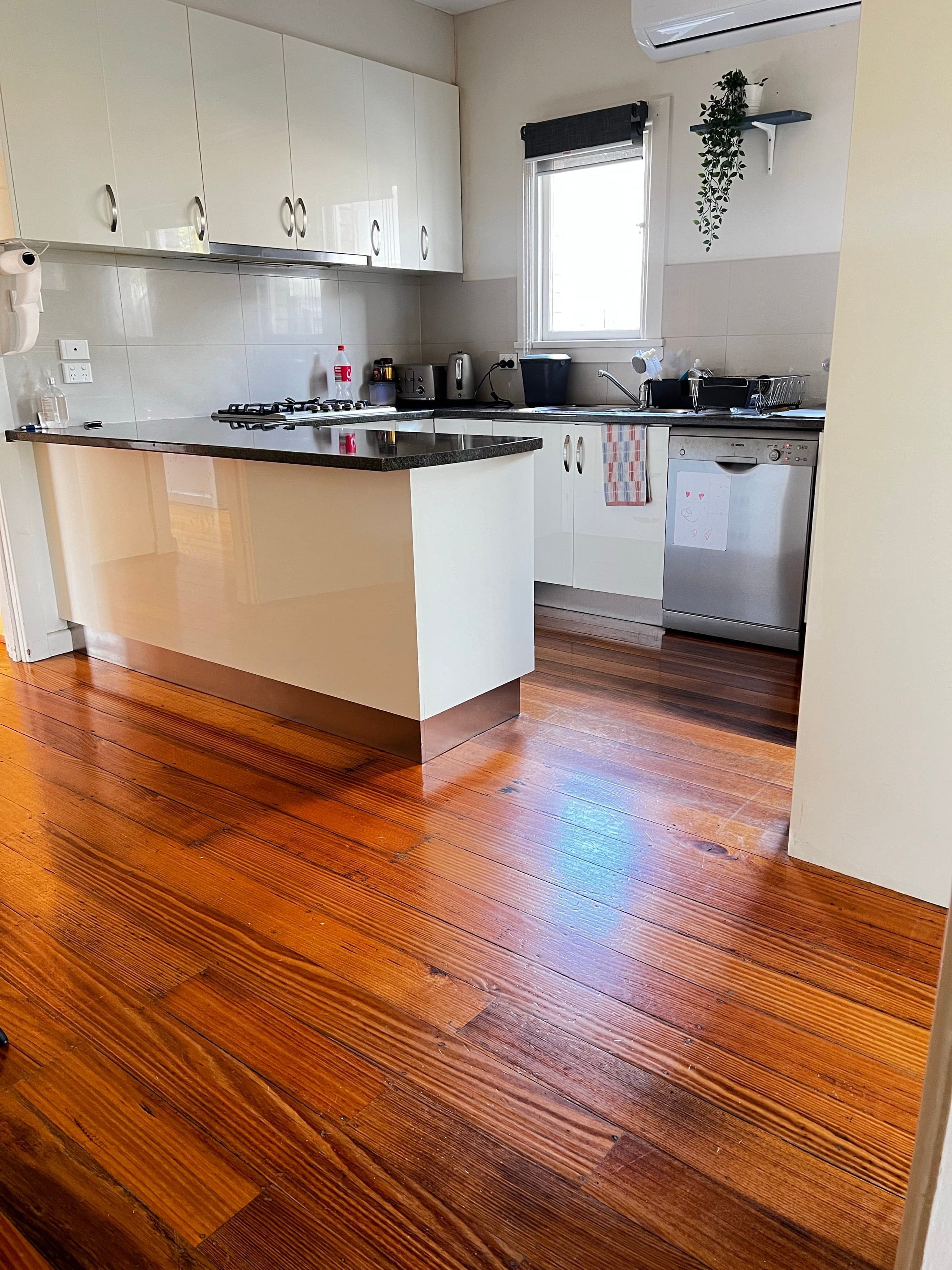 Fully Accessible SIL, STA & MTA in Cheltenham - 24/7 Support, Comfort & Care — Home image 3