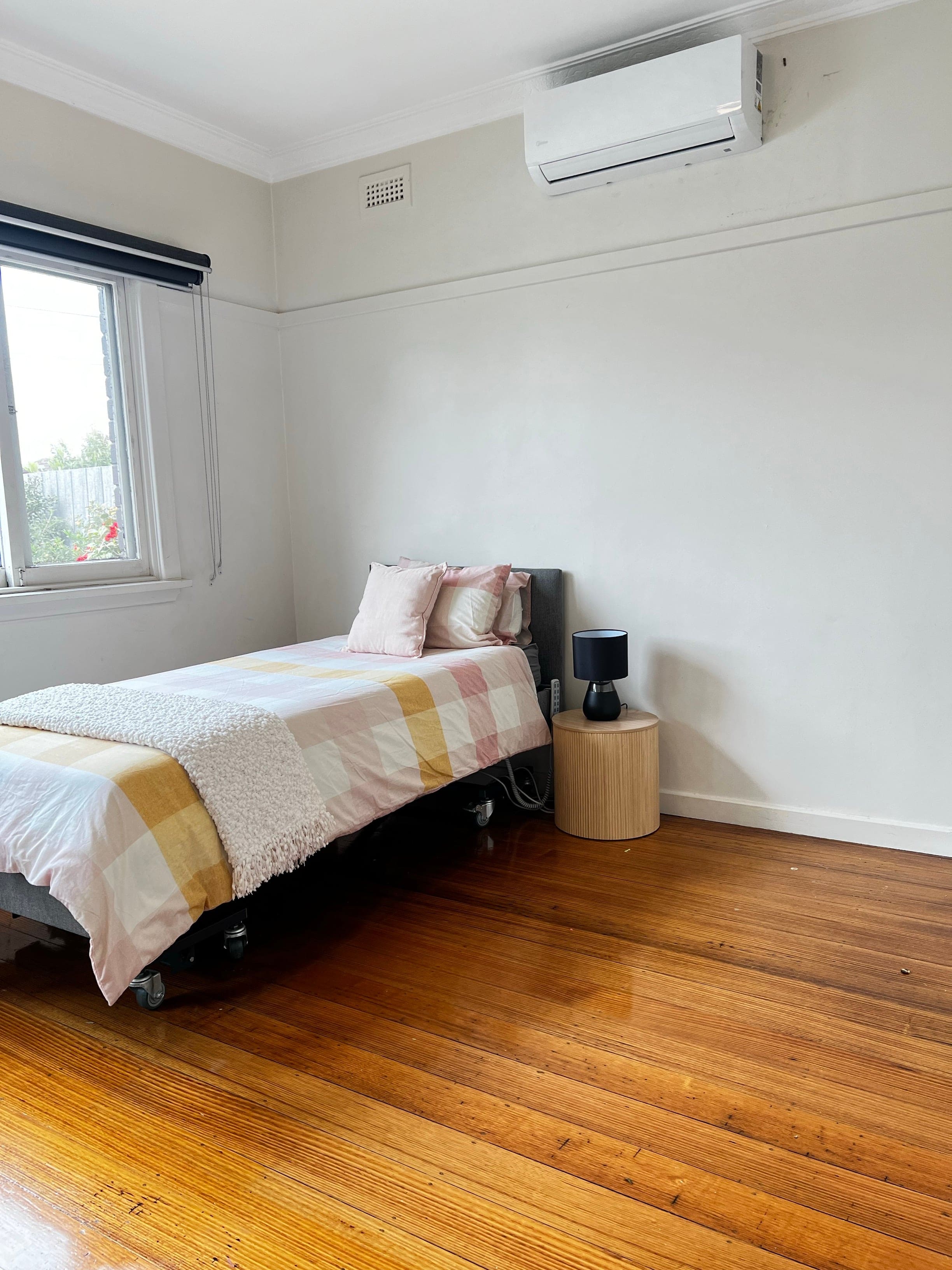 Fully Accessible SIL, STA & MTA in Cheltenham - 24/7 Support, Comfort & Care — Home image 7