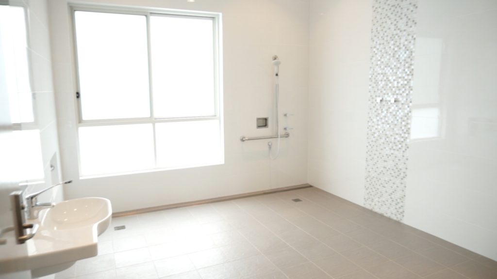 MODERN HPS HOME LOCATED IN MORRISET — Home image 6