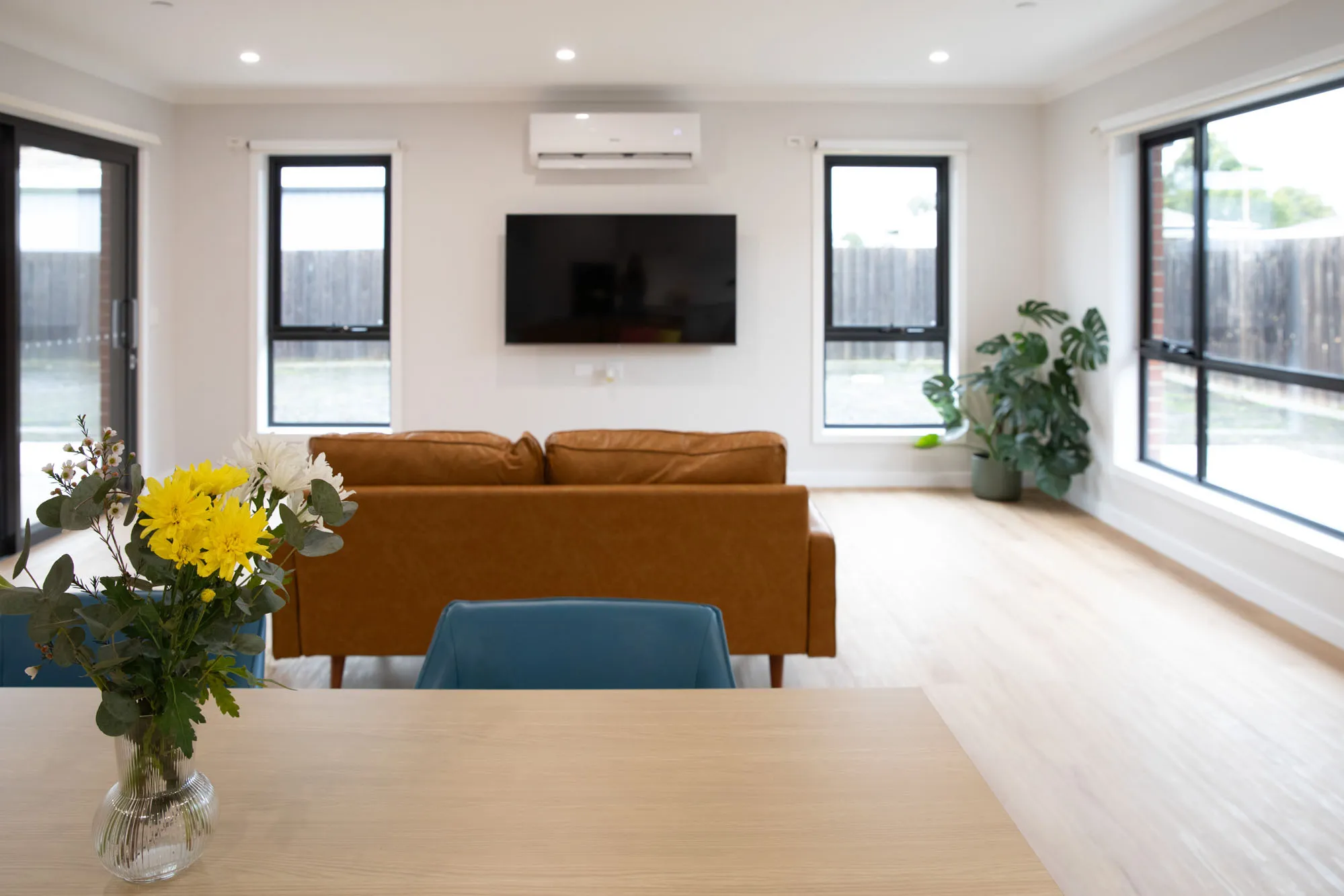 A high physical support home designed for comfort, safety, and independence — Home image 3