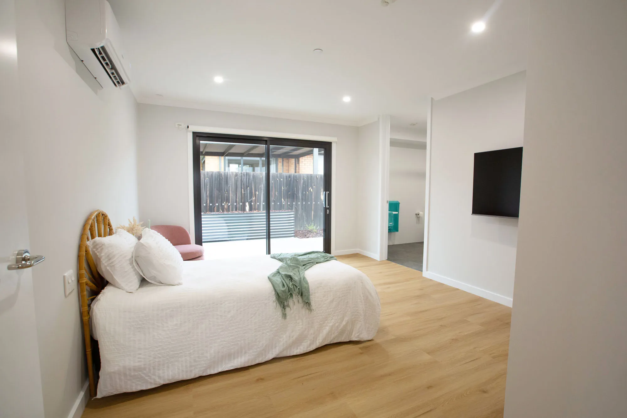 A high physical support home designed for comfort, safety, and independence — Home image 6