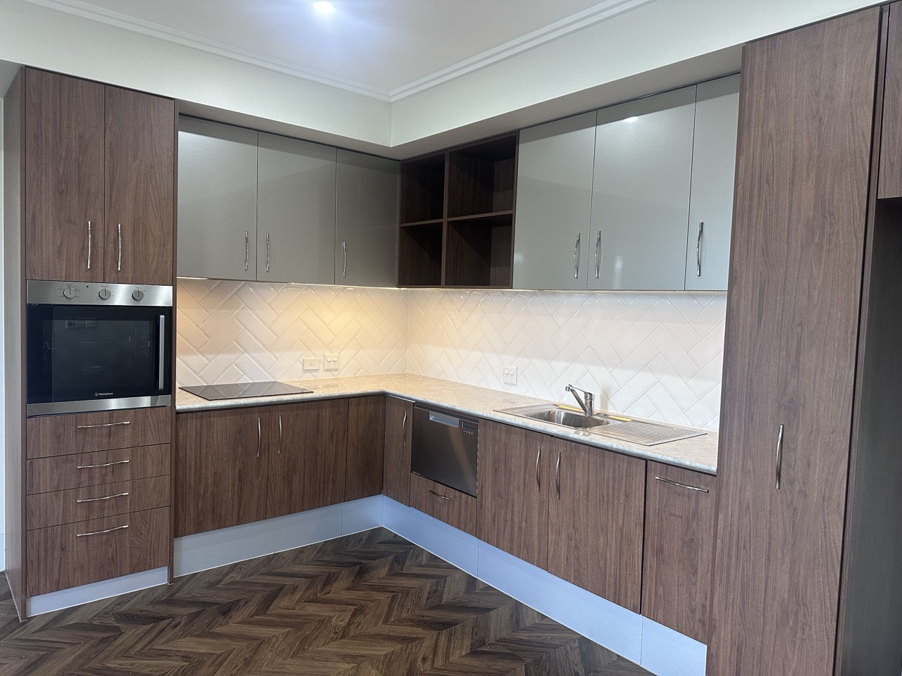 Single Resident Two Bedroom Apartment - SDA HPS / FA / IL & MTA available — Home image 3