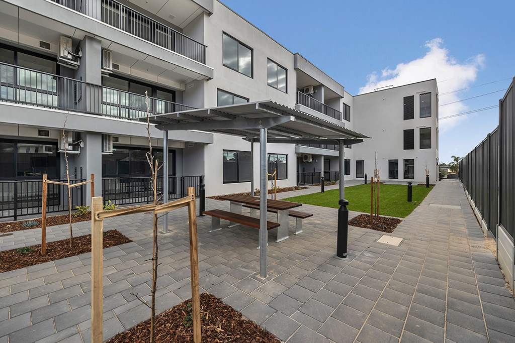 Panorama Apartment 2 bedroom 1 bathroom, SDA - Fully Accessible - Brand New — Home image 14