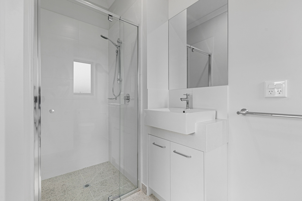  — Home image 11