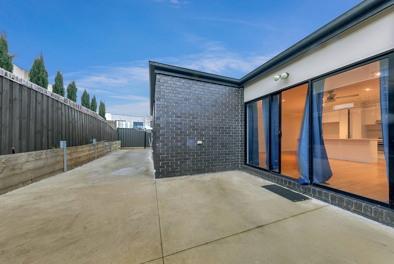 Spacious and Fully Furnished SIL Home in Epping — Home image 7