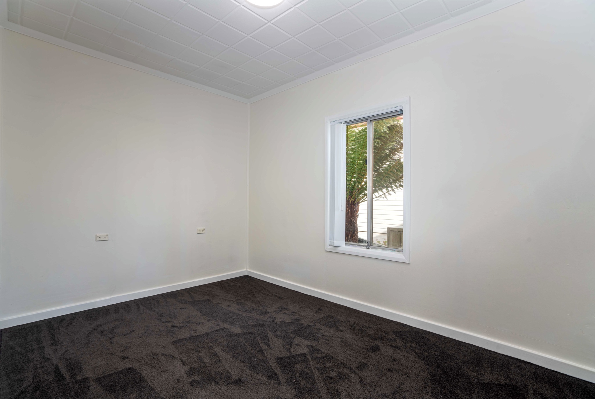Modern oasis in the heart of Orange, NSW! — Home image 4