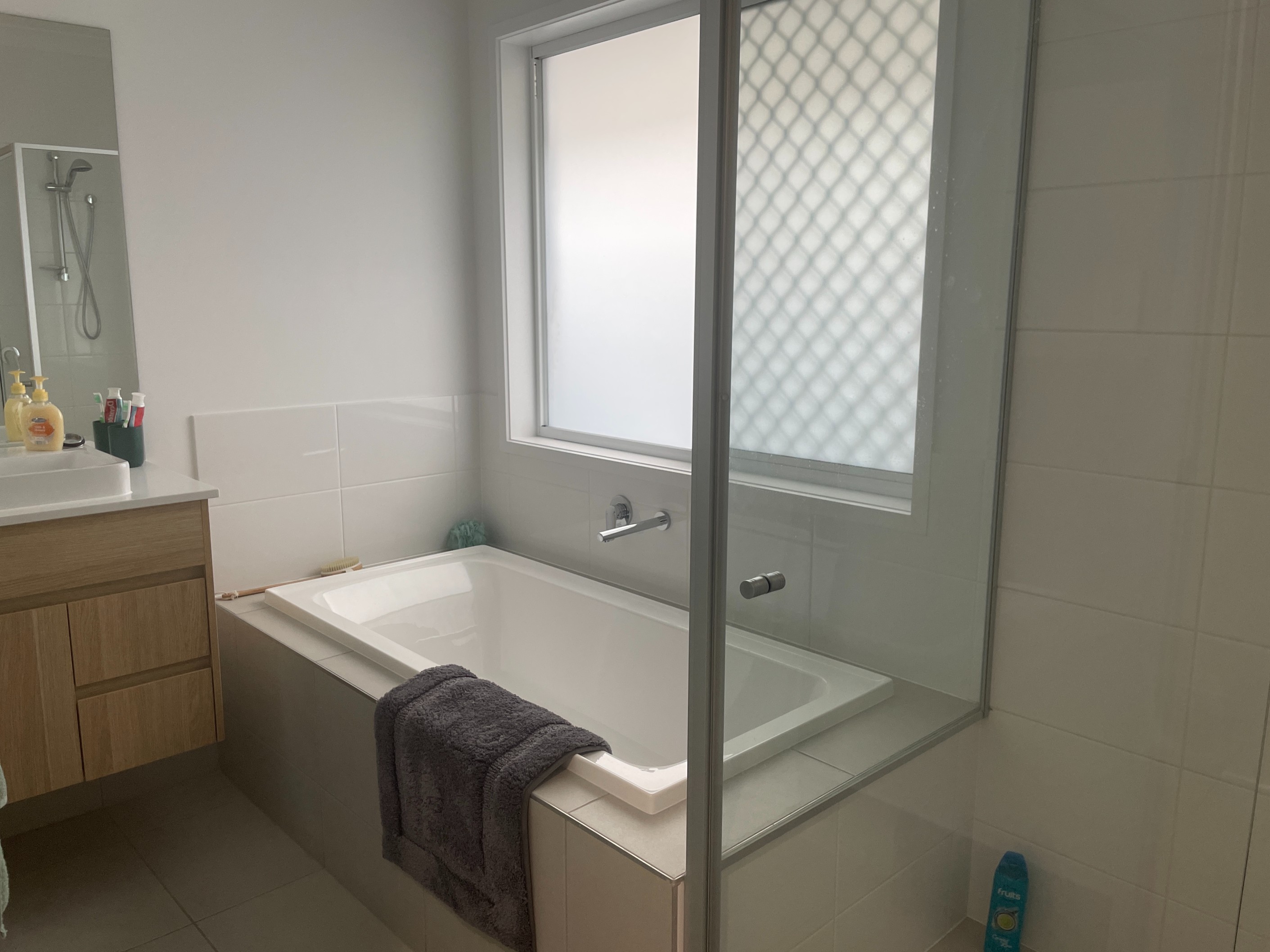 A wonderful home in Molendinar! — Home image 6