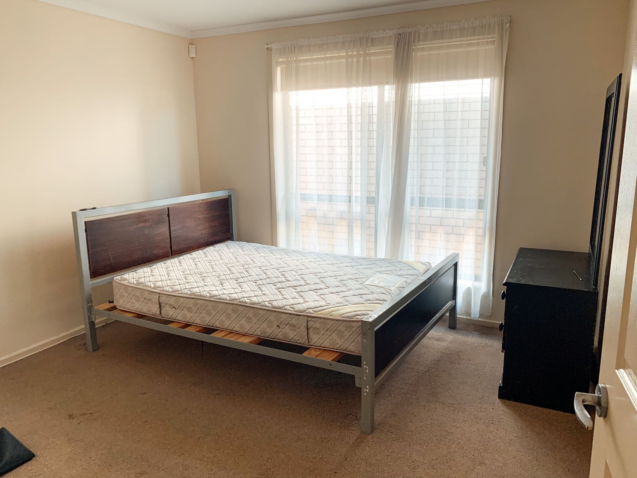 WATTLE HOUSE — Home image 3