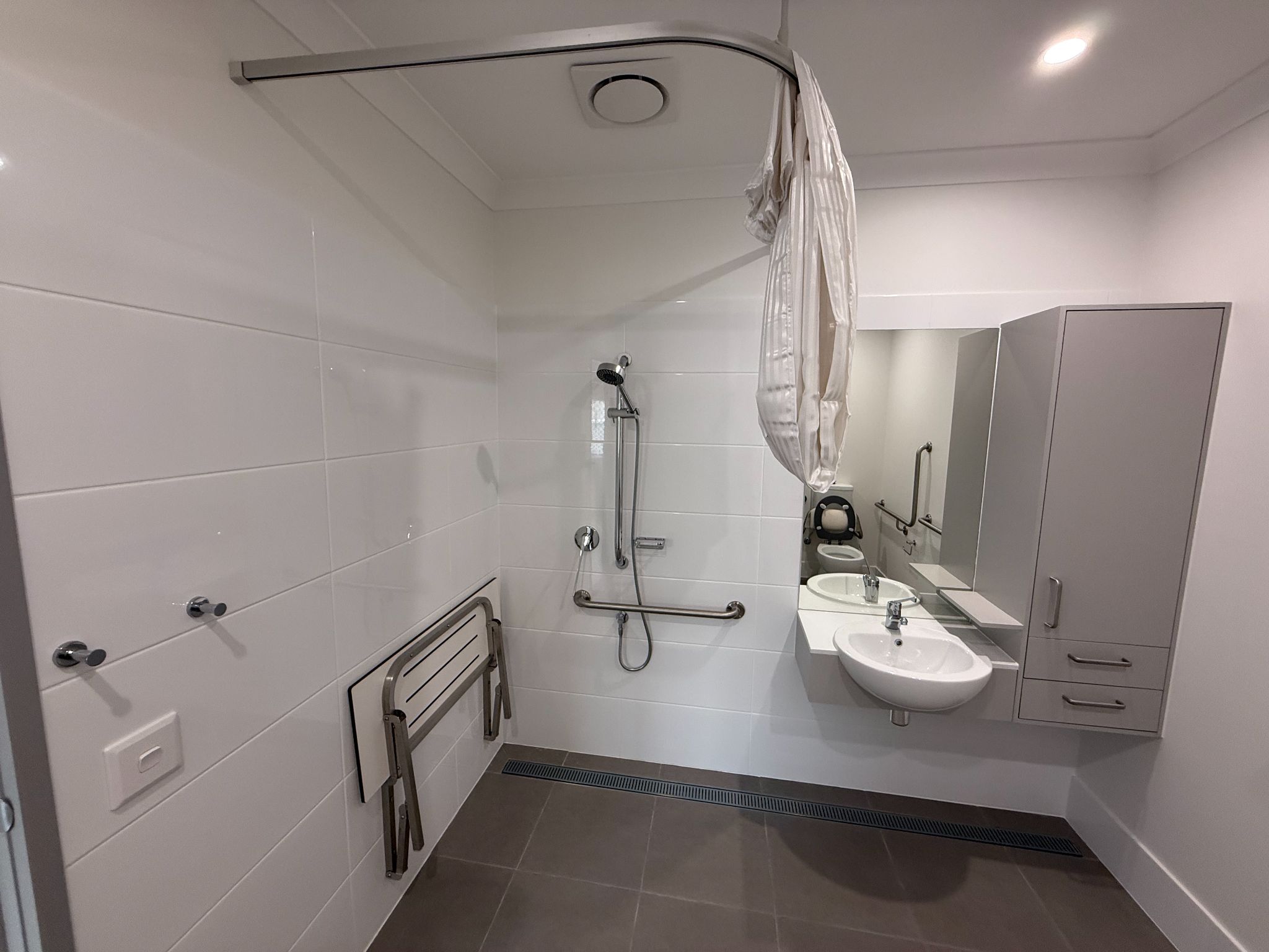 Family-Friendly High Physical Support SDA Home with OOA | Redbank QLD — Home image 9