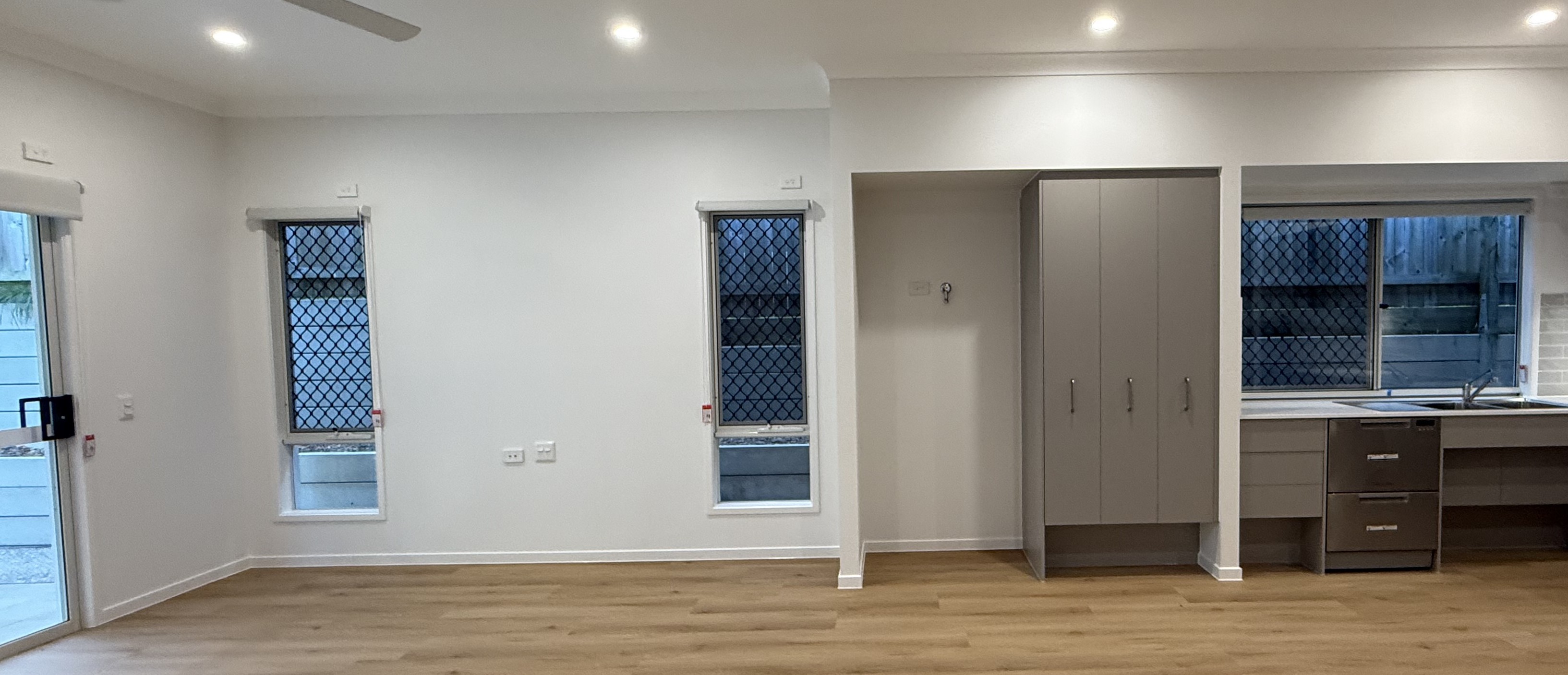 3 Bed home with OOA in Pallara — Home image 2