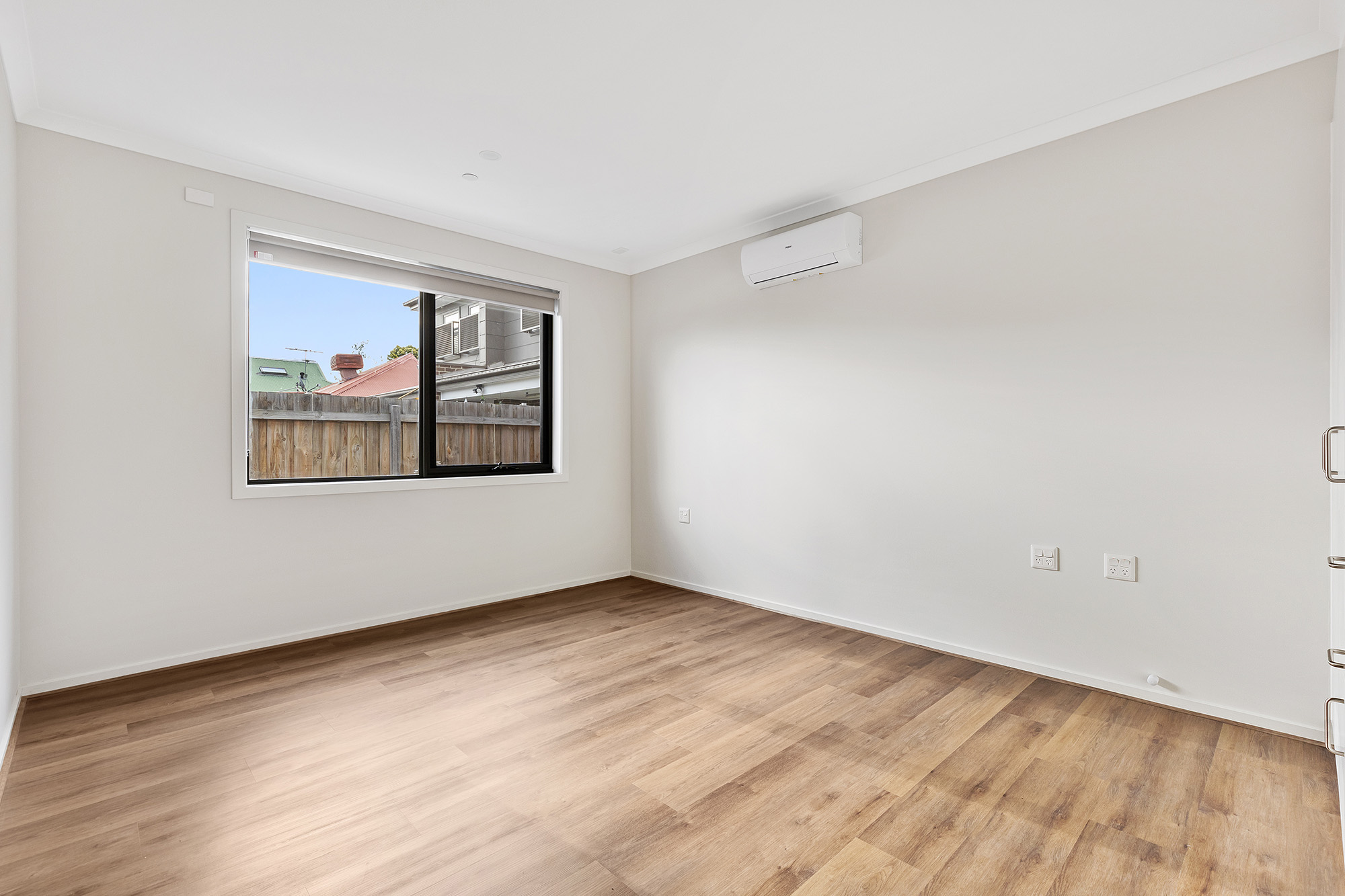 2 minutes to serene Selwyn Park 3 Bed/3 Bath (+OOA) High Physical Support SDA — Home image 4