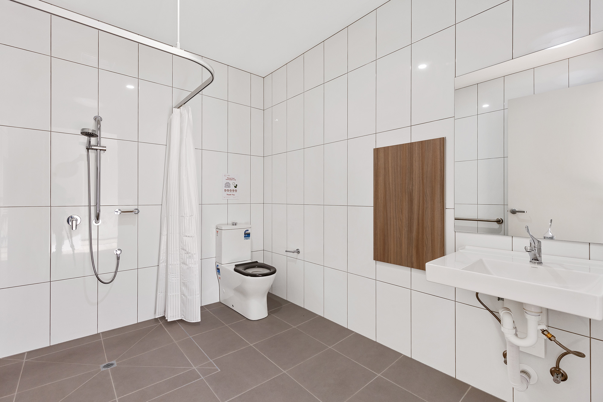 2 minutes to serene Selwyn Park 3 Bed/3 Bath (+OOA) High Physical Support SDA — Home image 6