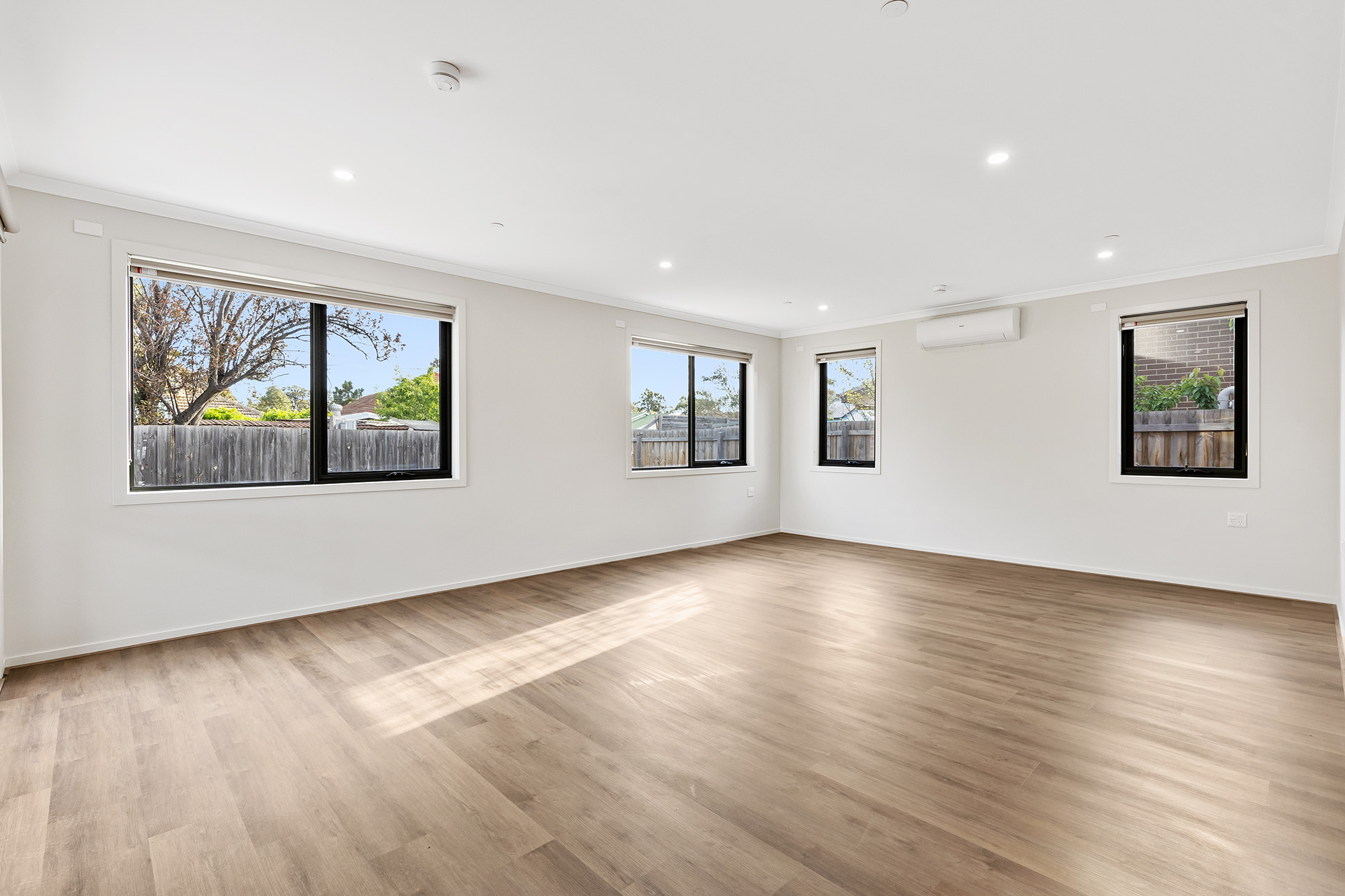 2 minutes to serene Selwyn Park 3 Bed/3 Bath (+OOA) High Physical Support SDA — Home image 16