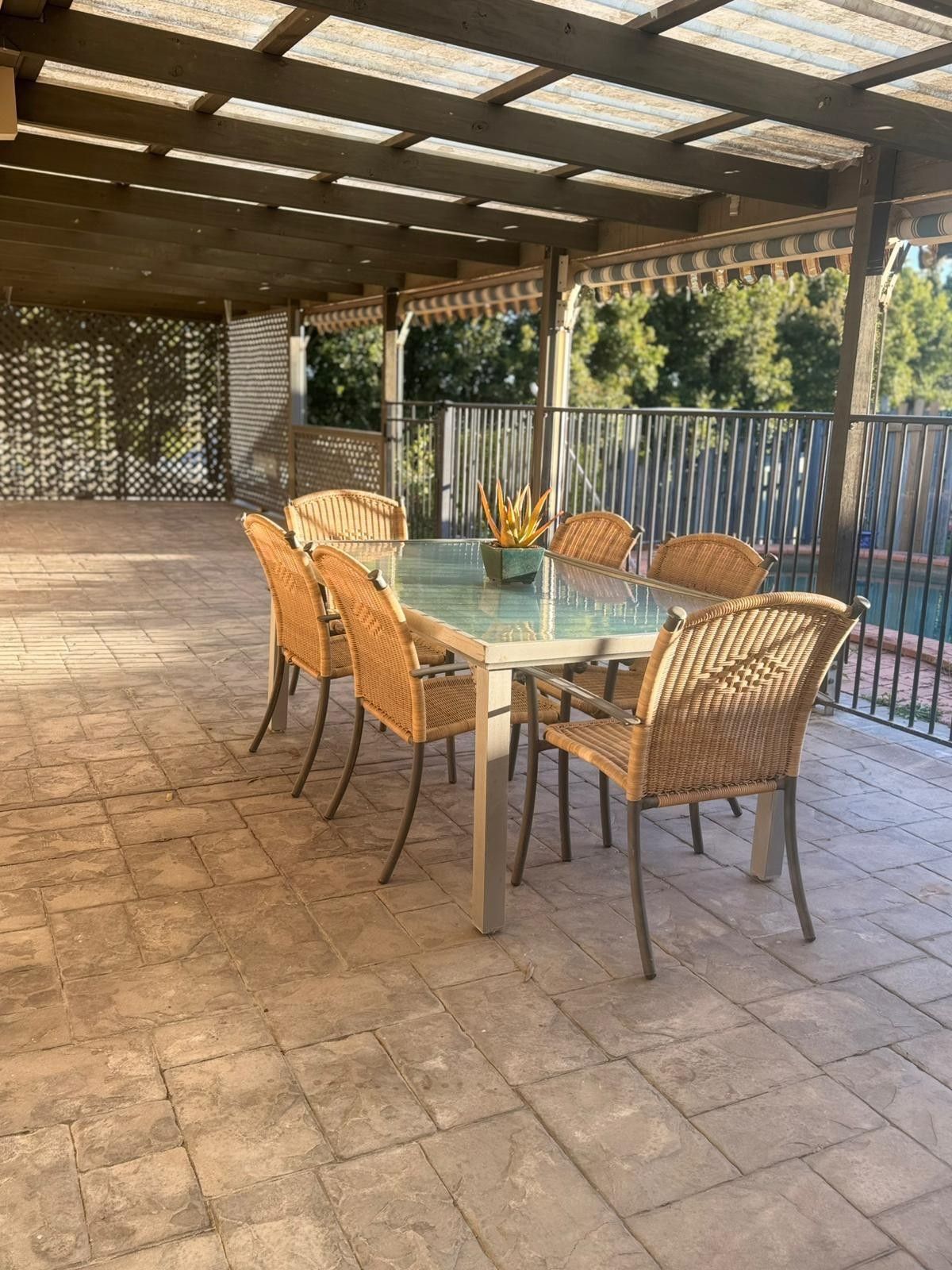 Luxury Living in Prestigious Stretton! — Home image 2