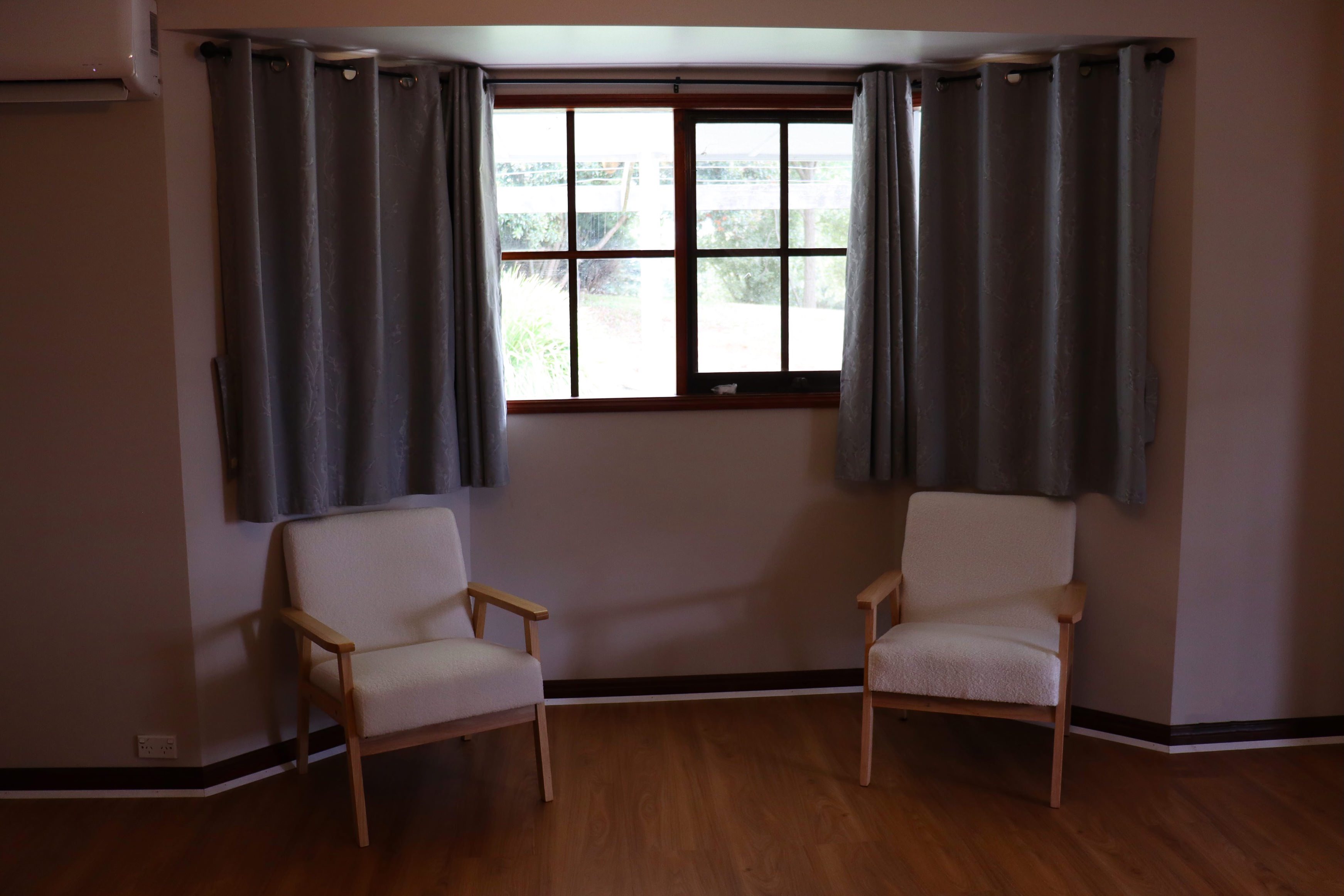 Accessible Country Living at Lazy-Daisy Farm– Your Perfect SIL/MTA/STA Retreat! — Home image 12