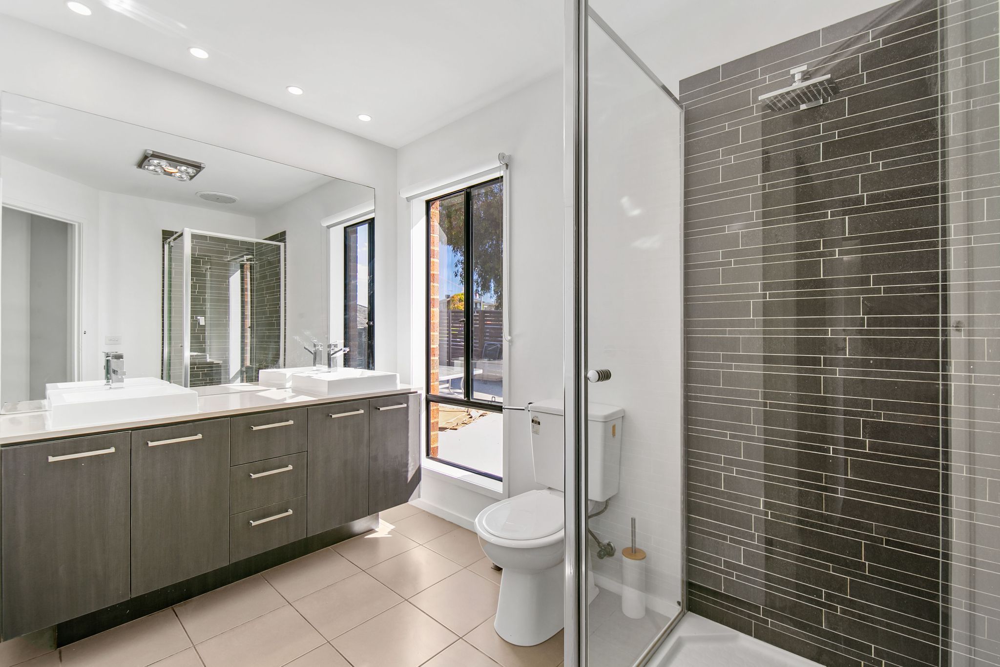 Easy SIL Living Home in Waurn Ponds — Home image 8