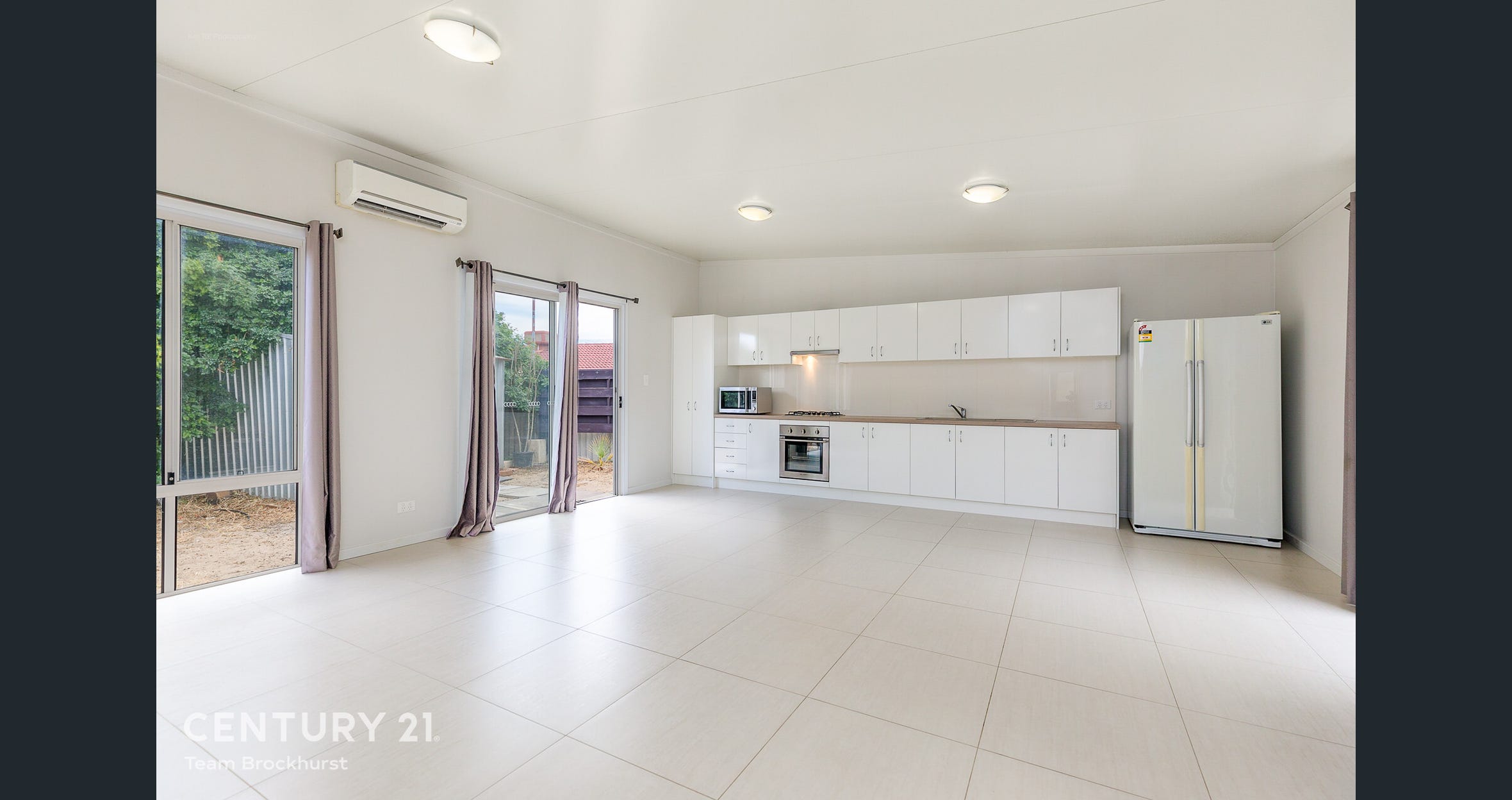 Beautiful SIL Home fully accessible and granny flat — Home image 8