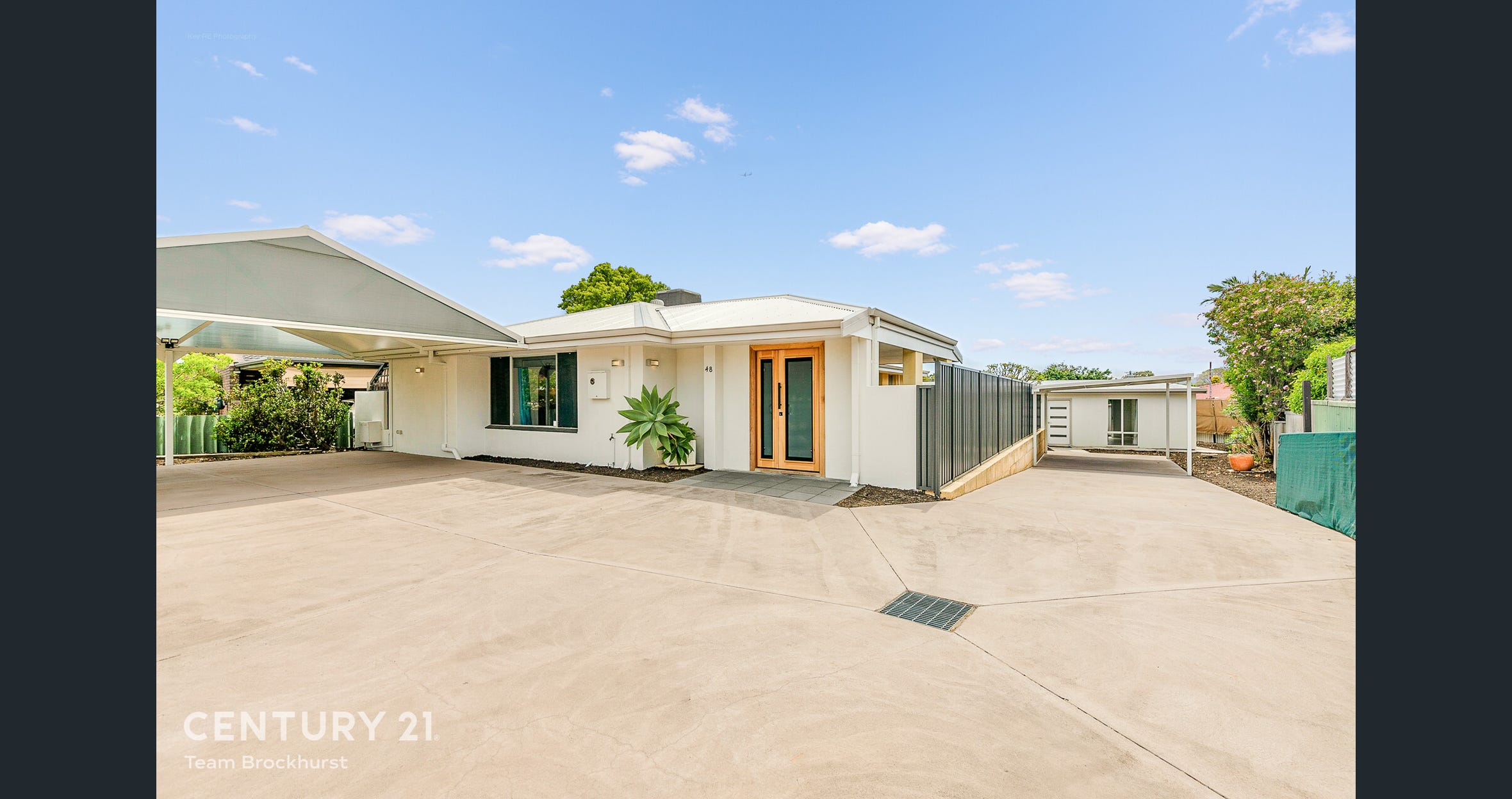 Beautiful SIL Home fully accessible and granny flat — Home image 10