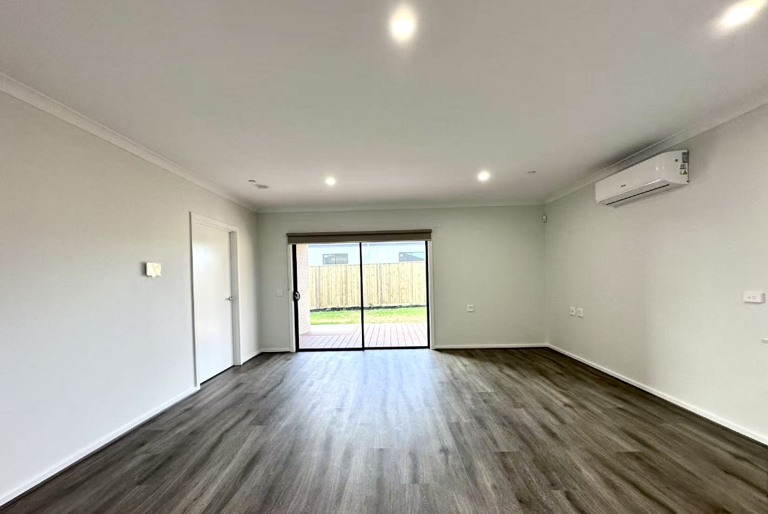 3+OOA HPS SDA Home in Fraser Rise – Modern Living in a Growing Community — Home image 7