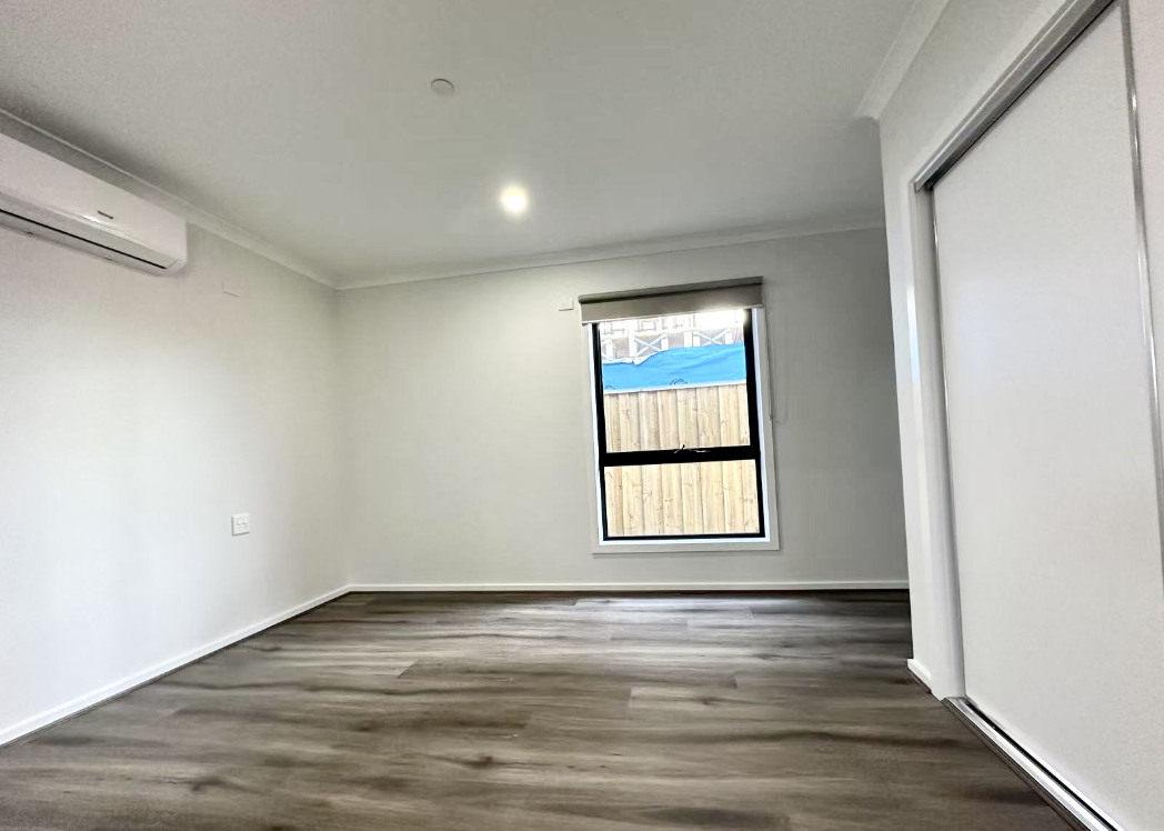 3+OOA HPS SDA Home in Fraser Rise – Modern Living in a Growing Community — Home image 8