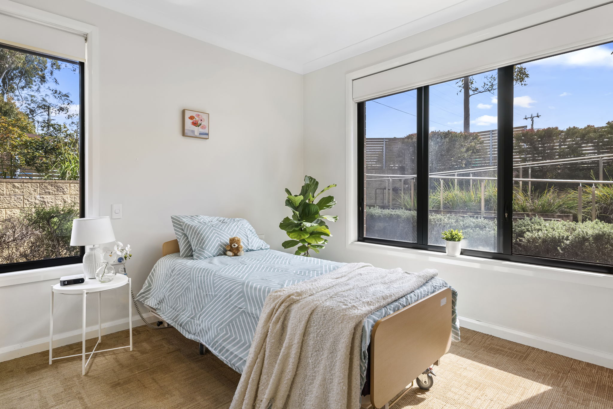 Garden bliss with complex supports in Guildford West — Home image 4