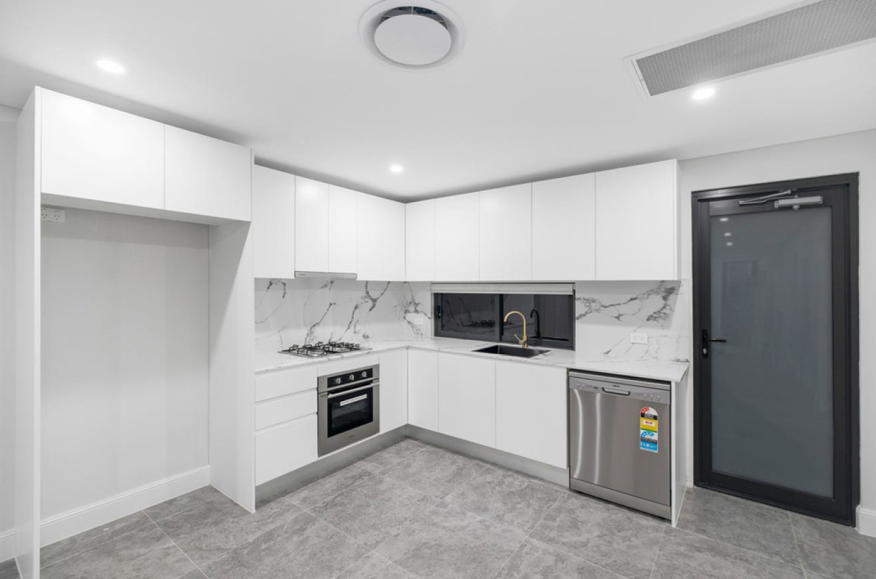 Comfortable property in the heart of Revesby — Home image 3