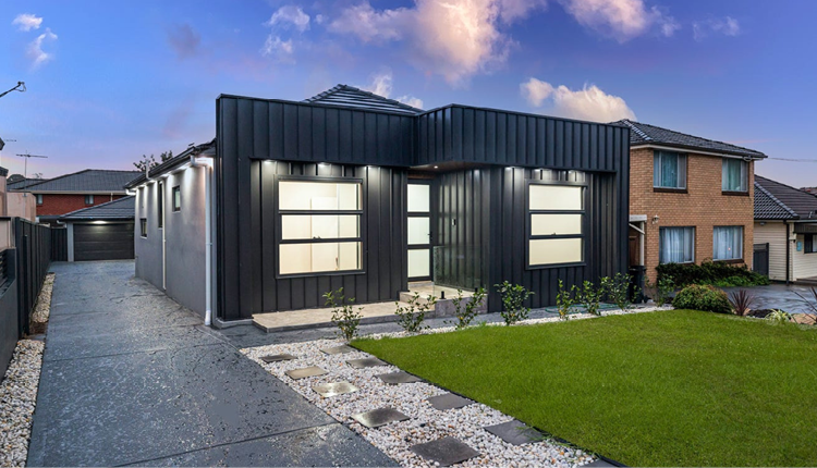 Comfortable property in the heart of Revesby — Home image 4