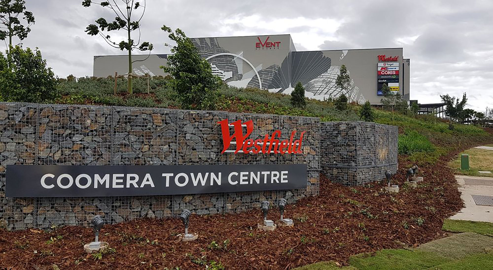 UPPER COOMERA QLD – IMPROVED LIVABILITY VILLA — Home image 2