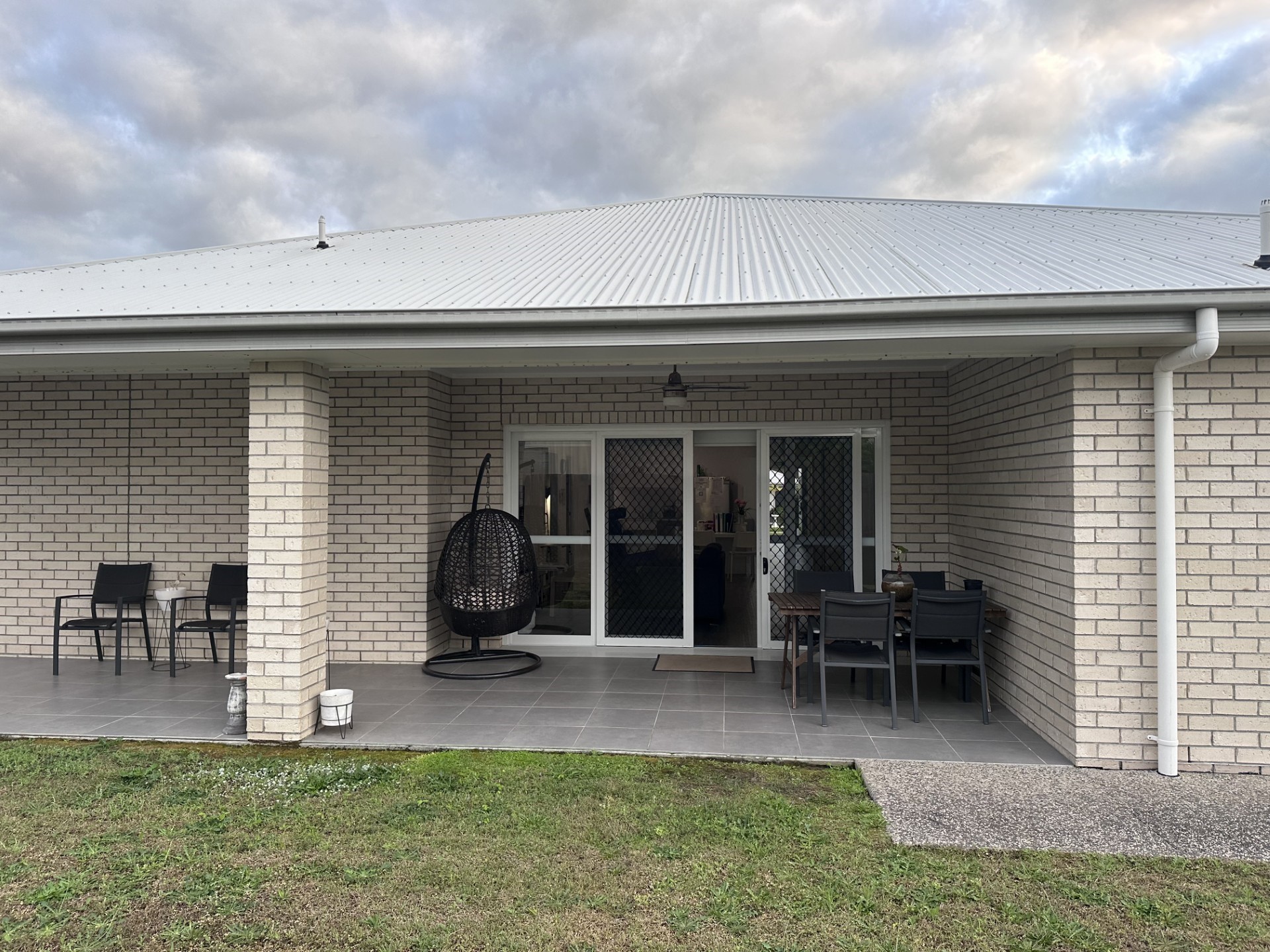 4 Bedroom home with OOA in Urraween, Queensland — Home image 9