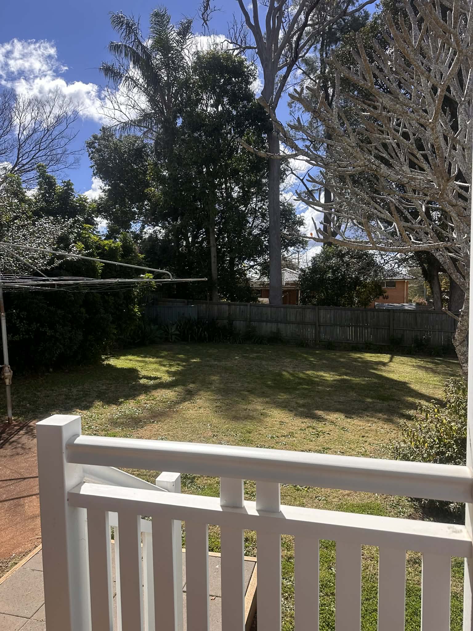 Dream Home Awaits: Fully Renovated & Peaceful SIL in Centenary Heights – 1:3 — Home image 6