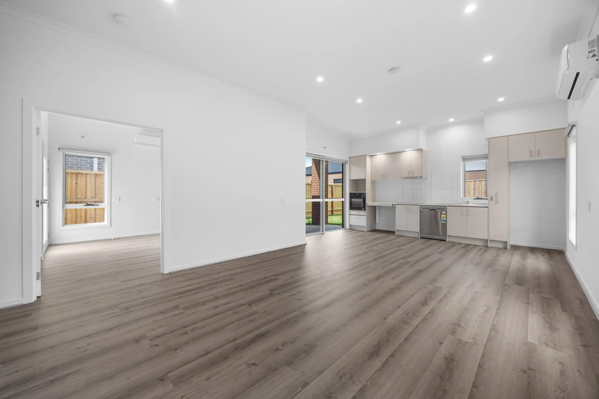 Beveridge – 25 Robust/Improved Livability 2-Residents — Home image 4
