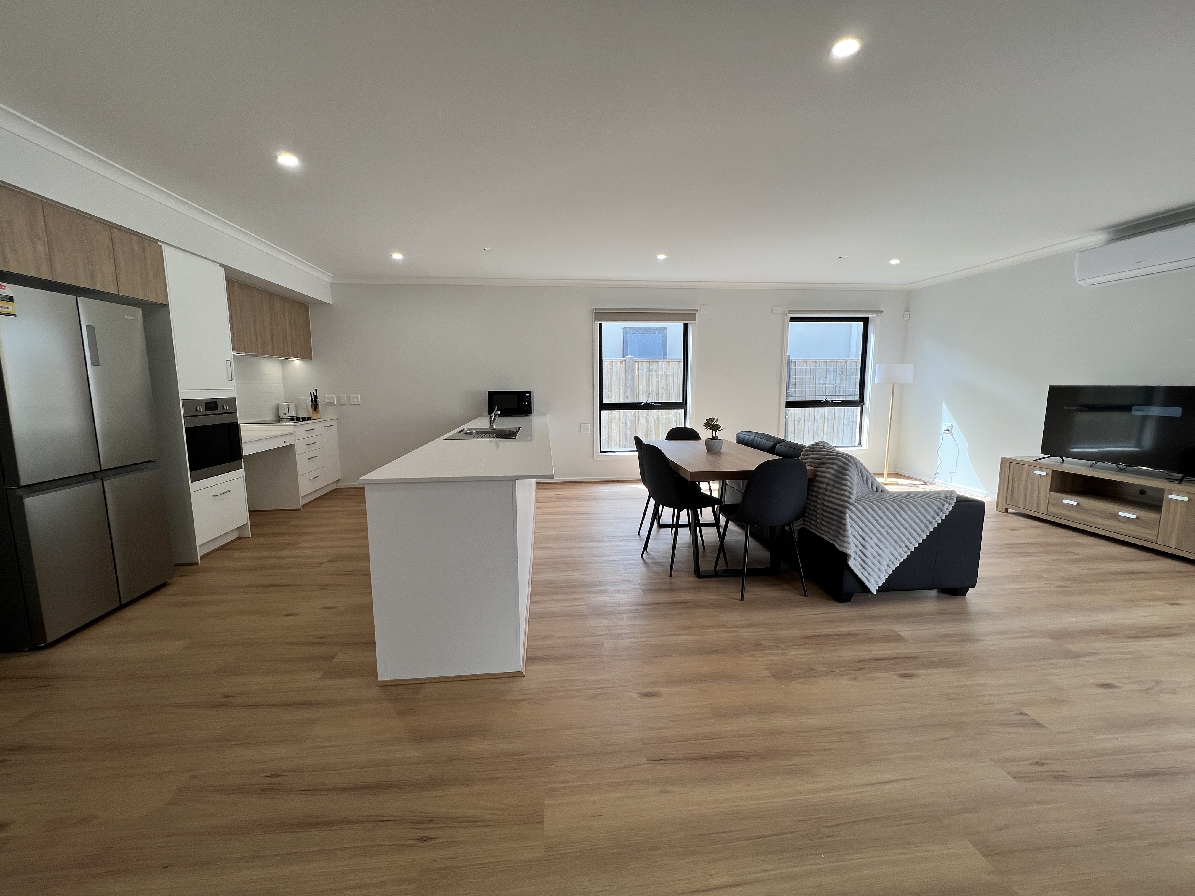 Spacious & Accessible 2+OOA HPS SDA Living in Beveridge — Home image 3